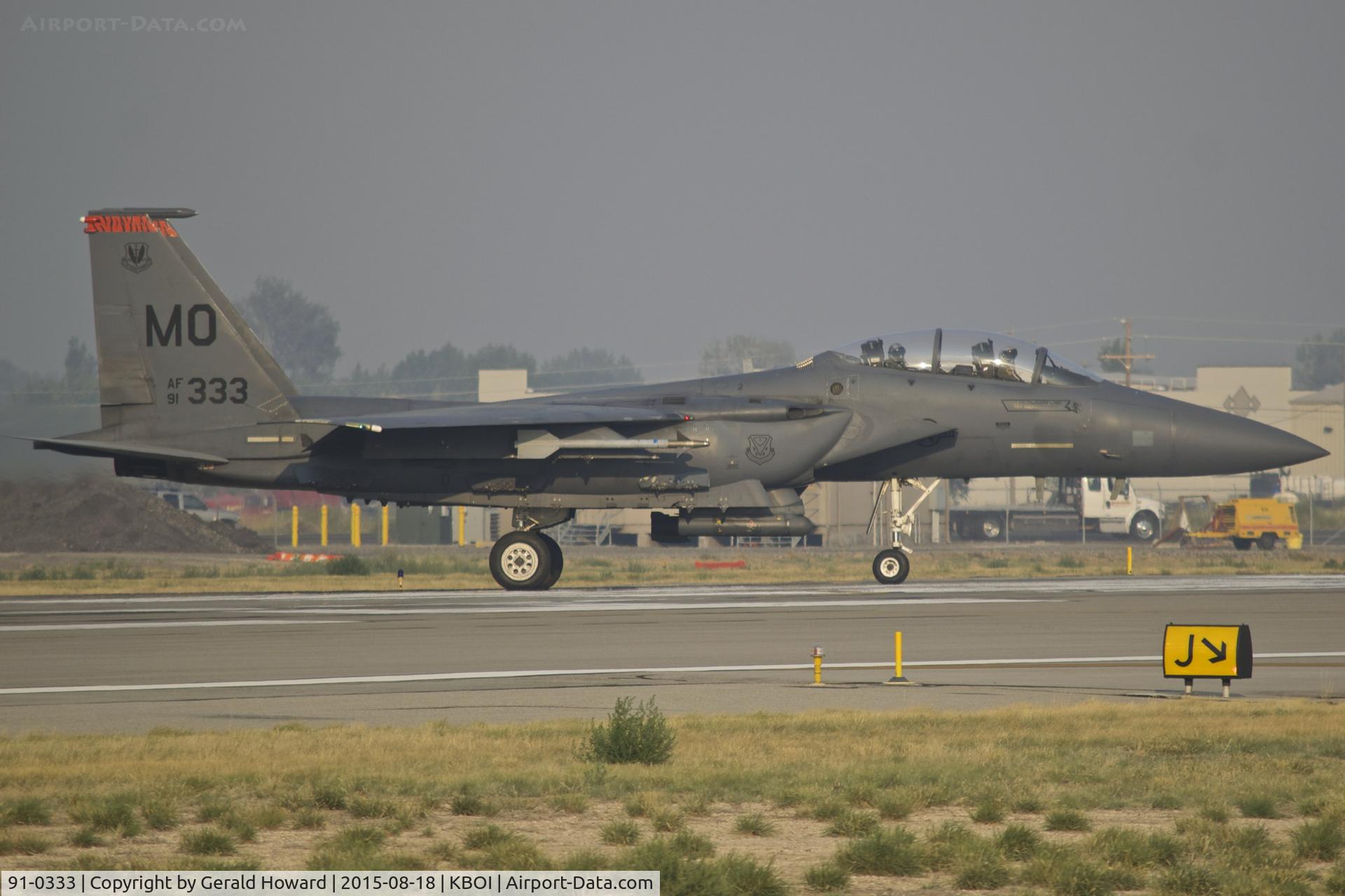 91-0333, 1991 McDonnell Douglas F-15E Strike Eagle Strike Eagle C/N 1240/E198, Coming off taxiway Juliet onto RWY 10R.  391st Fighter Sq.“Bold Tigers”, 366th Fighter Wing, Mountain Home AFB, Idaho.
