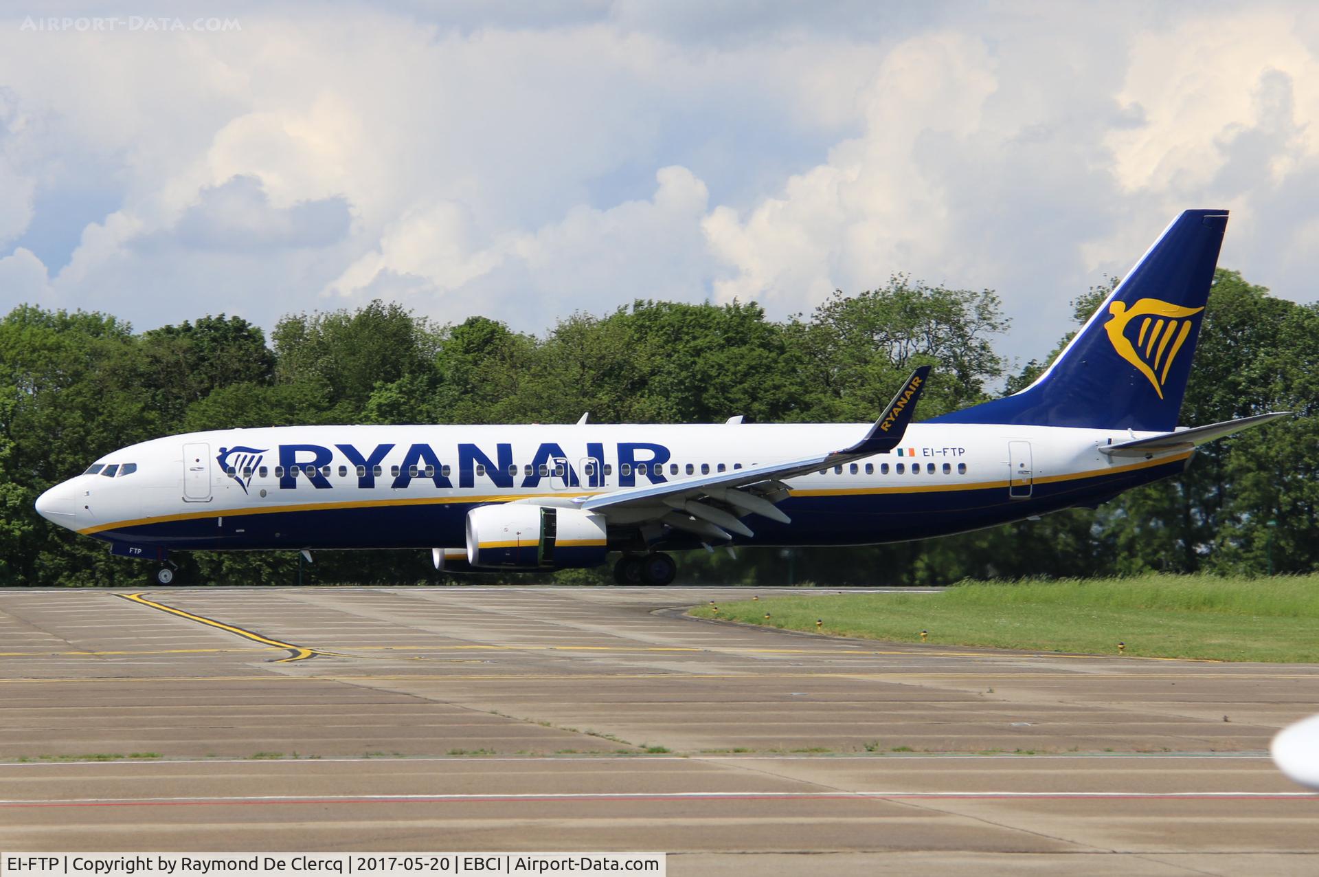 EI-FTP, 2016 Boeing 737-8AS C/N 44766, Landing at Gosselies.