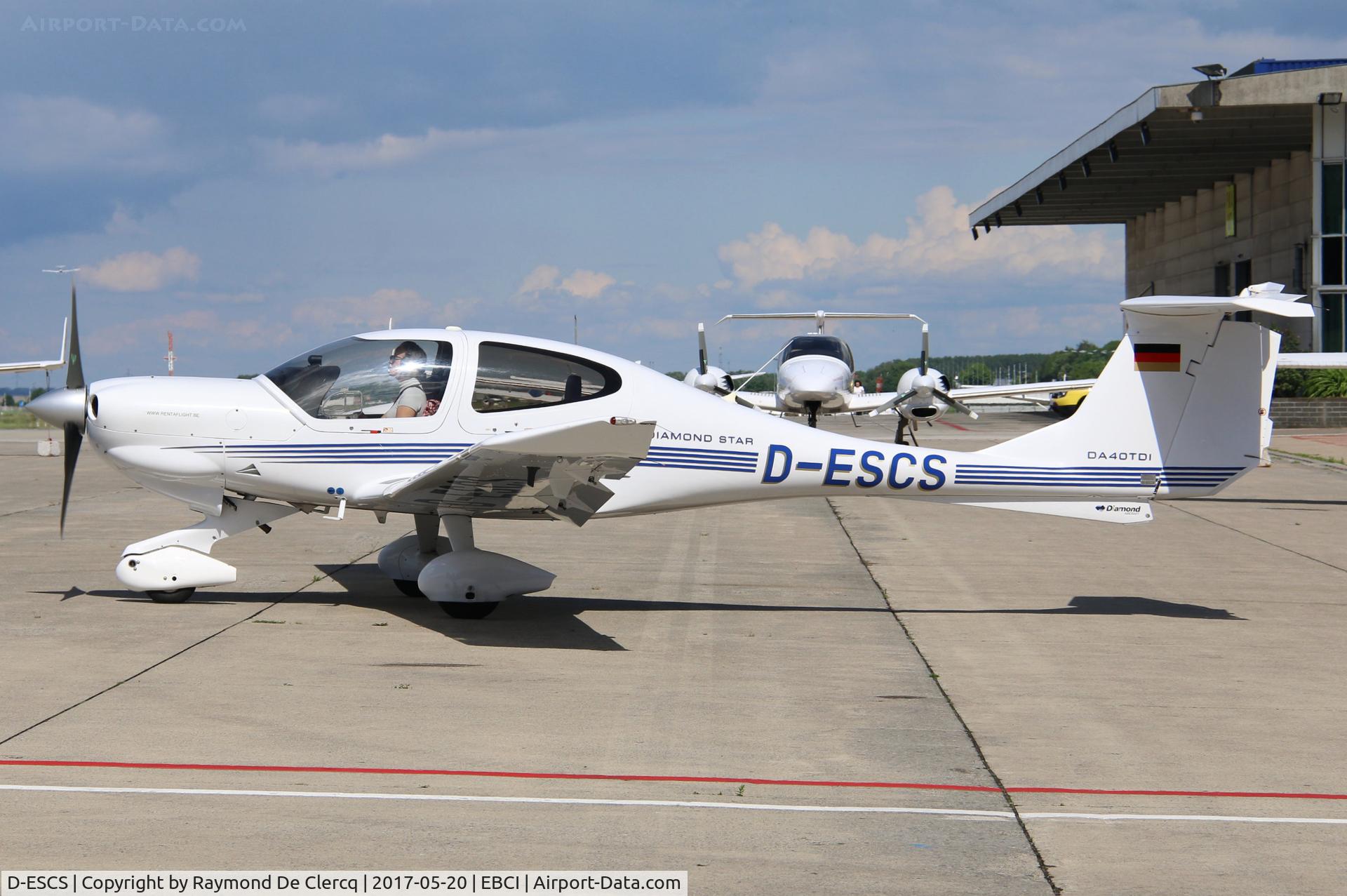 D-ESCS, 2006 Diamond DA-40D Diamond Star C/N D4.194, At Gosselies.
