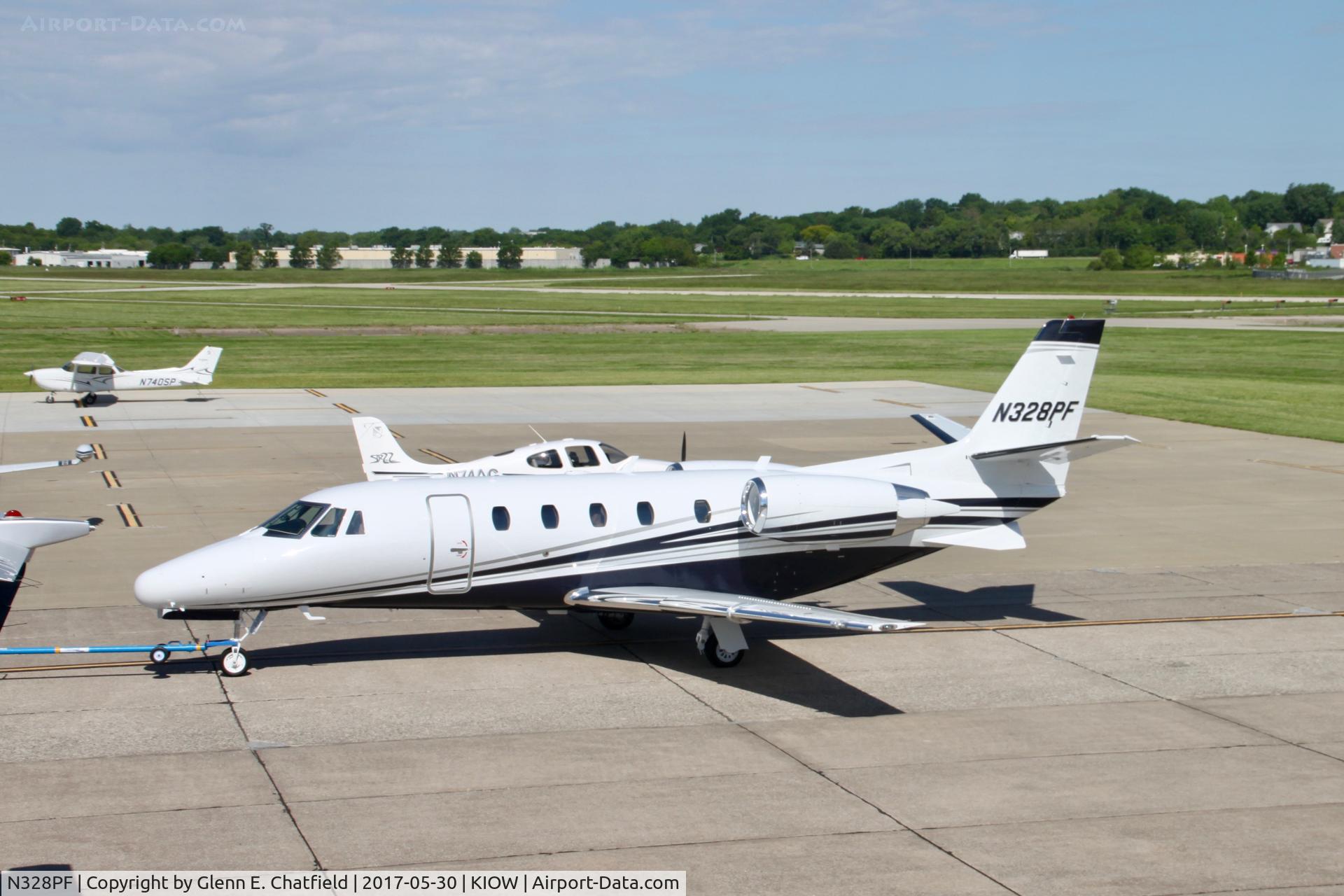 N328PF, 2000 Cessna 560XL  Citation Excel C/N 560-5096, Being pushed onto the ramp.