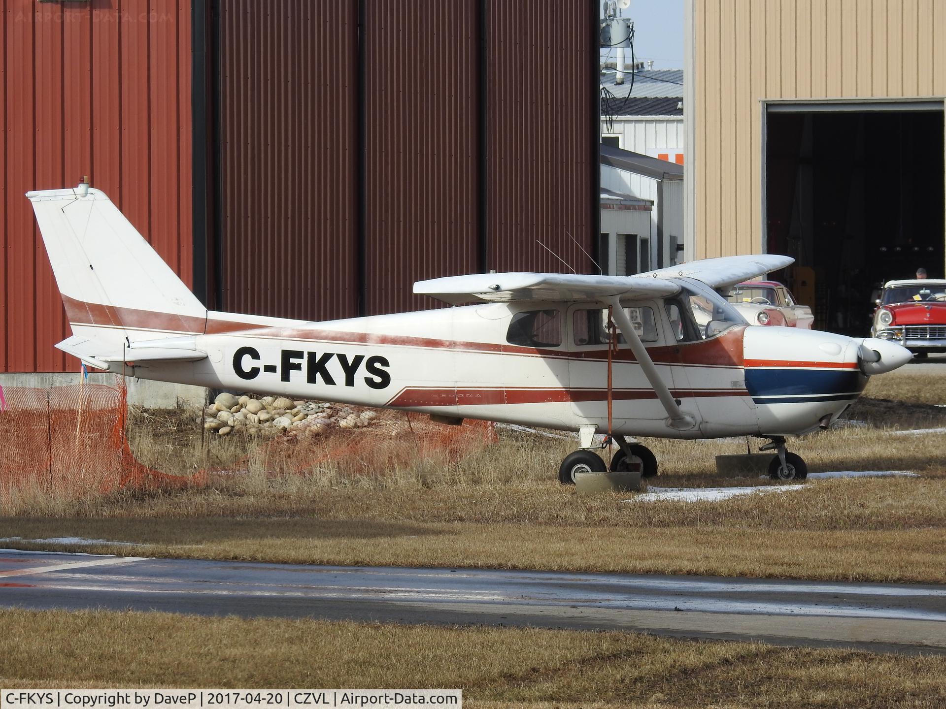 C-FKYS, 1962 Cessna 172C C/N 17249204, Villeneuve - Cessna 172 - see Transport Canada web link for details