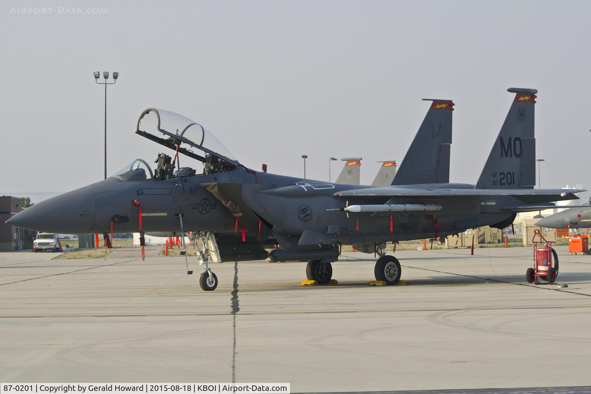 87-0201, 1987 McDonnell Douglas F-15E Strike Eagle C/N 1066/E041, Parked on Idaho ANG ramp. 389TH Fighter Sq. 
