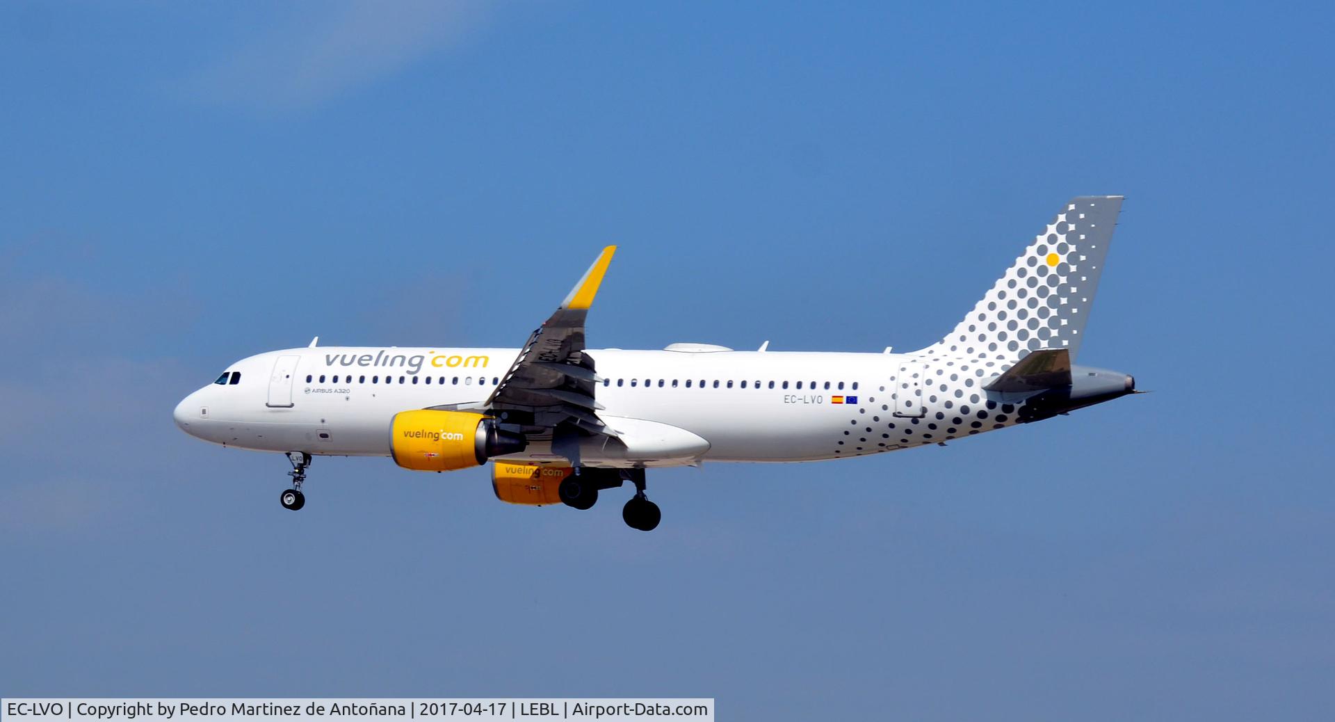 EC-LVO, 2013 Airbus A320-214 C/N 5533, El Prat  -  Barcelona  -  España