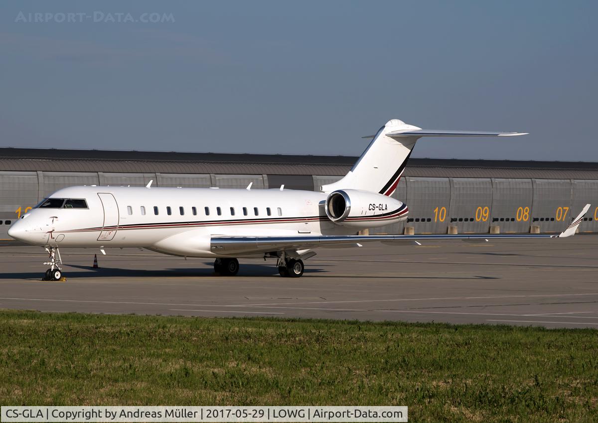 CS-GLA, 2012 Bombardier BD-700-1A10 Global 6000 C/N 9478, Business flight.
