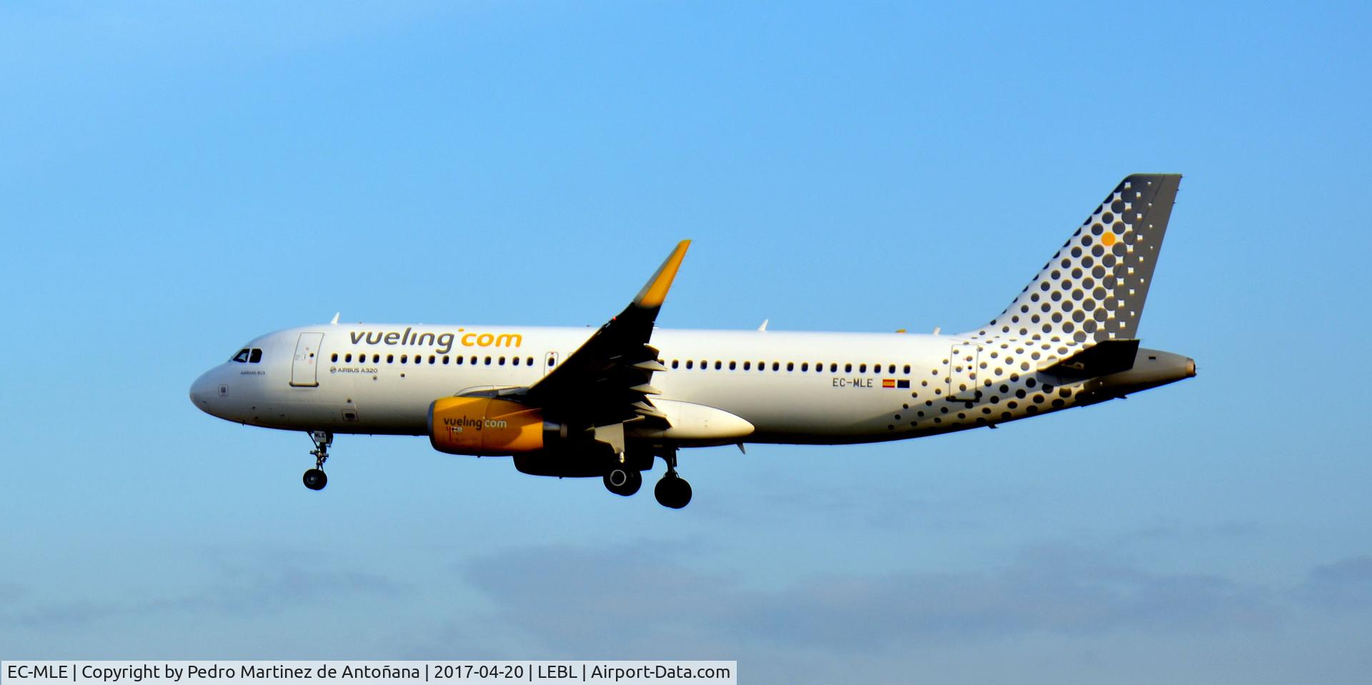 EC-MLE, 2016 Airbus A320-232 C/N 7109, El Prat  -  Barcelona  -  España