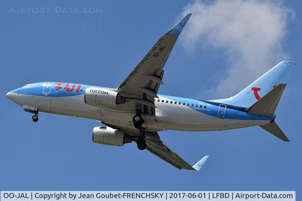 OO-JAL, 2004 Boeing 737-7K2 C/N 30668, TB4478 from Lanzarote landing runway 23