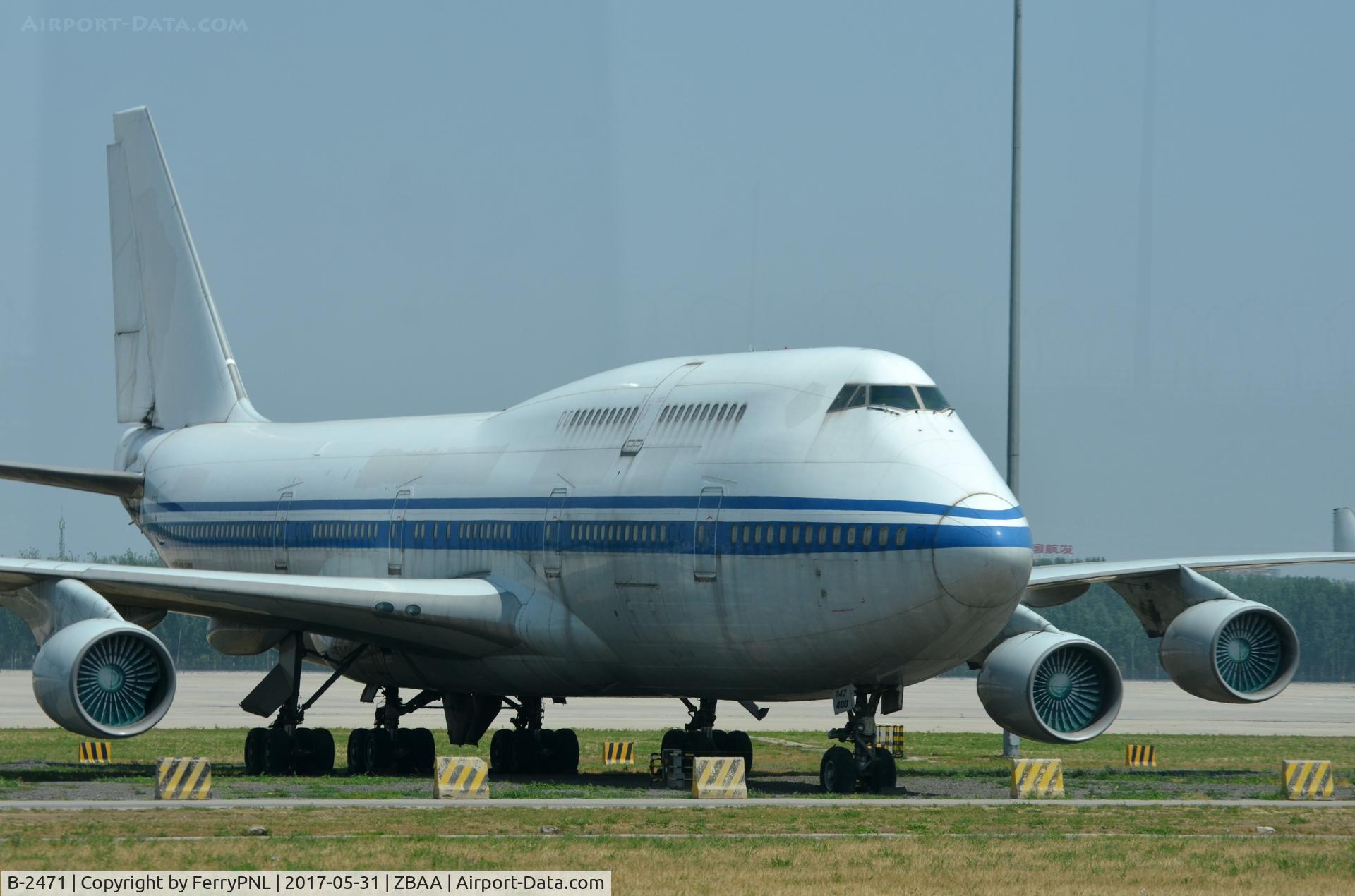 B-2471, 1999 Boeing 747-4J6 C/N 29071, Air China B744 stored in PEK with registration and all markings erased.