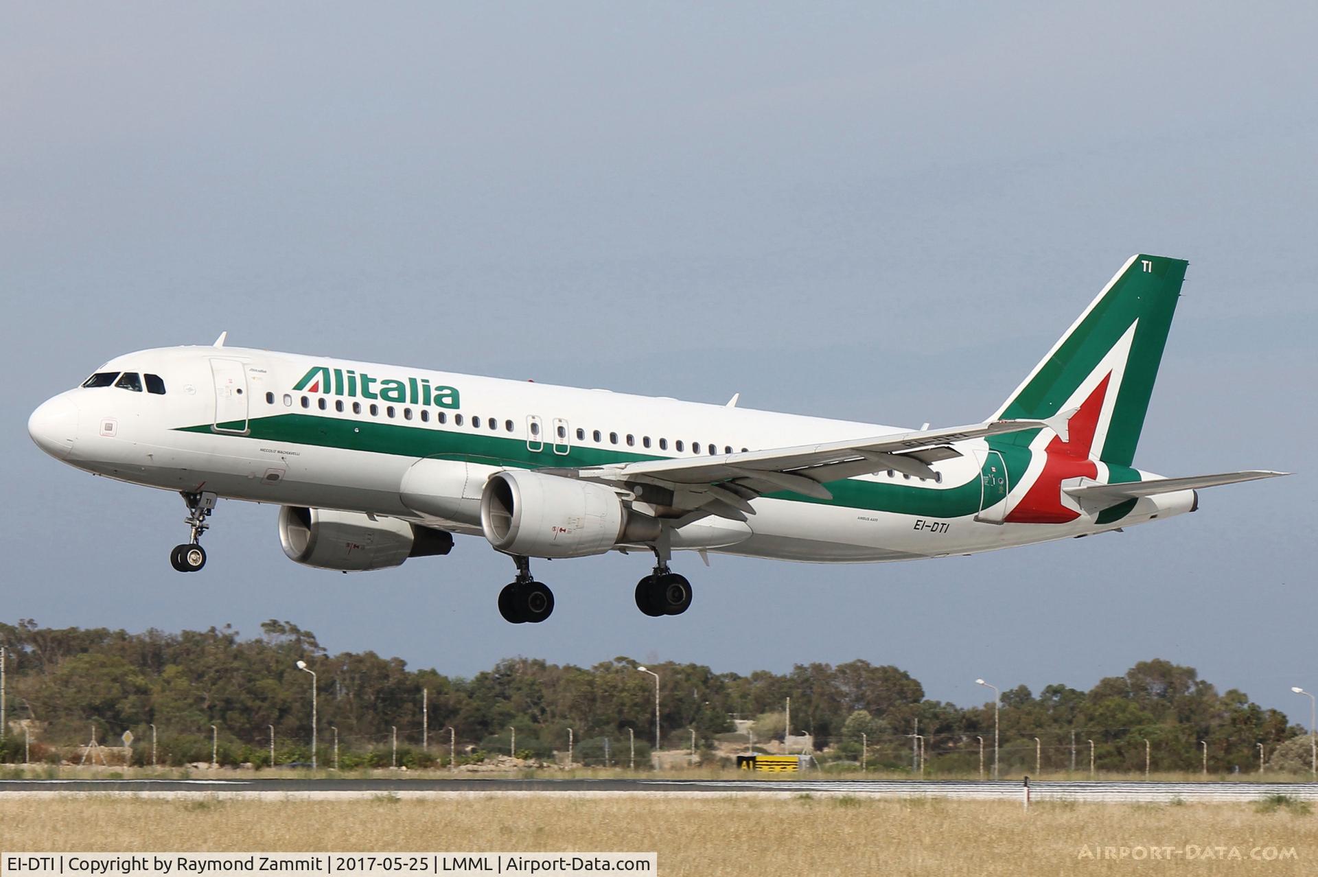 EI-DTI, 2009 Airbus A320-216 C/N 3976, A320 EI-DTI Alitalia