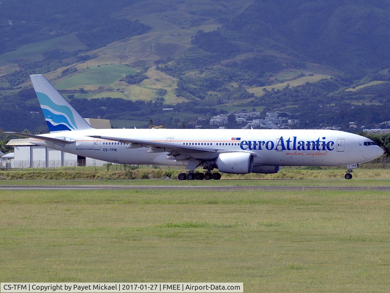 CS-TFM, 1998 Boeing 777-212/ER C/N 28513, Back-track rwy 12 ...
