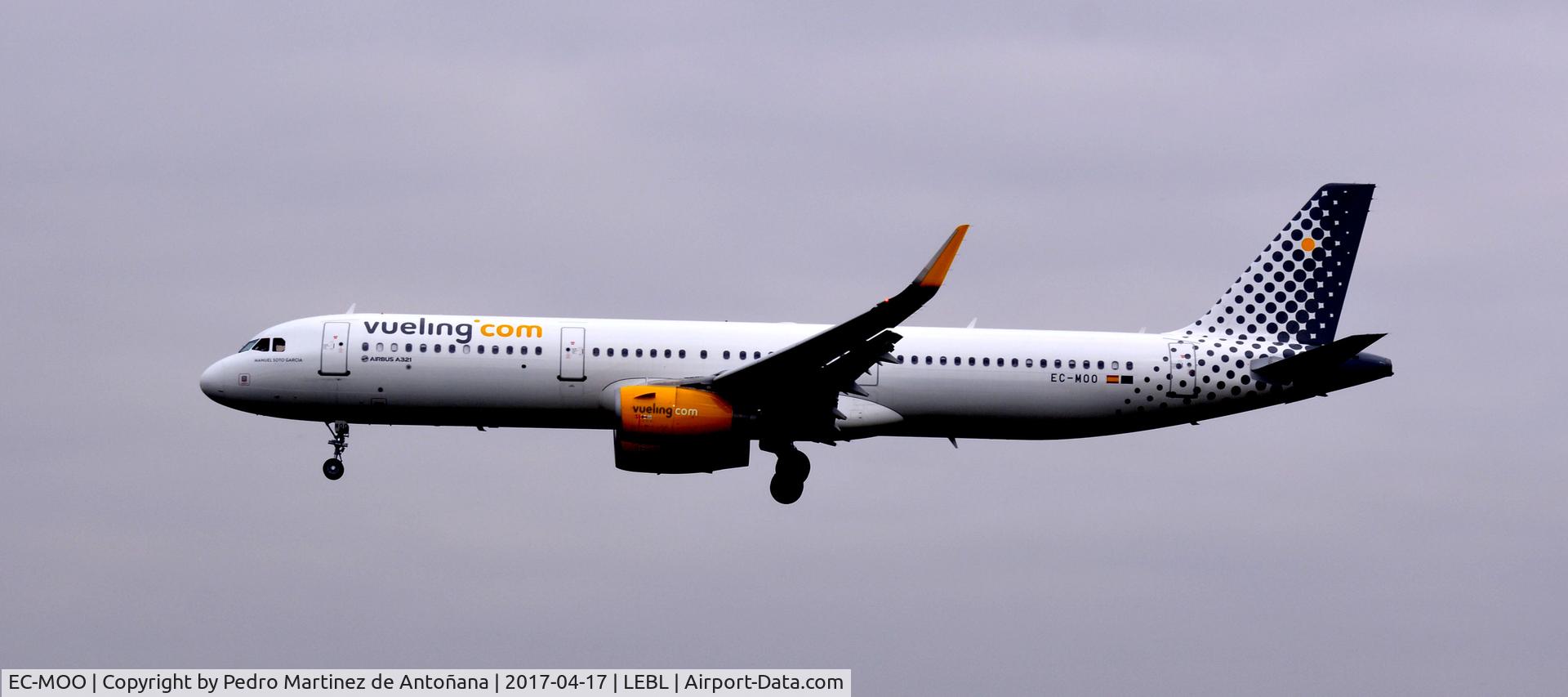 EC-MOO, 2016 Airbus A321-231 C/N 7471, El Prat  -  Barcelona  -  España
