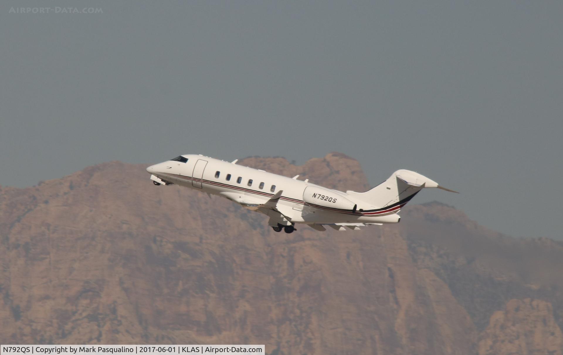 N792QS, 2016 Bombardier Challenger 350 (BD-100-1A10) C/N 20634, Challenger 350
