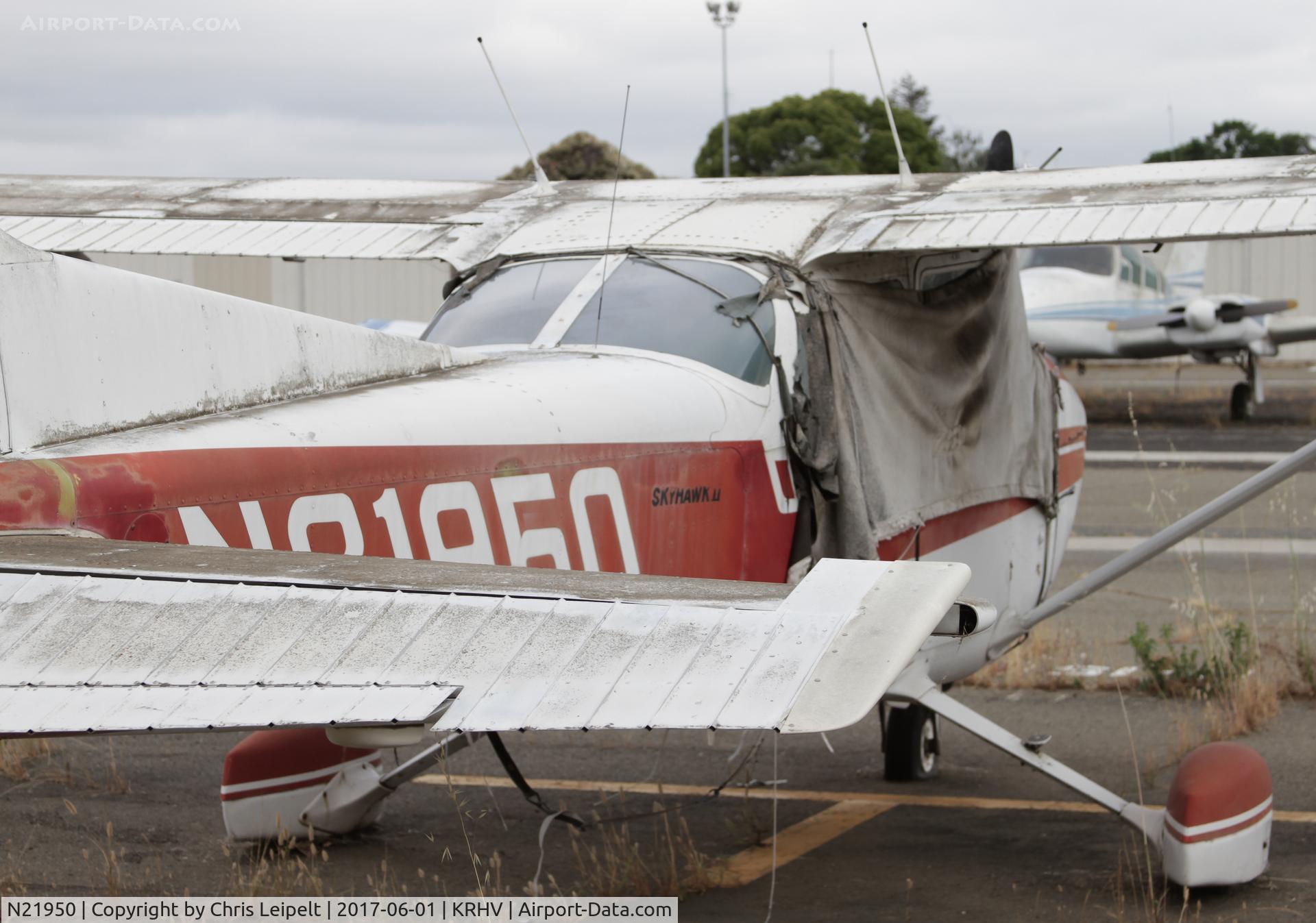 N21950, 1975 Cessna 172M C/N 17264046, Locally based 1975 Cessna 172M rotting on the ramp at Reid Hillview Airport, San Jose, CA.