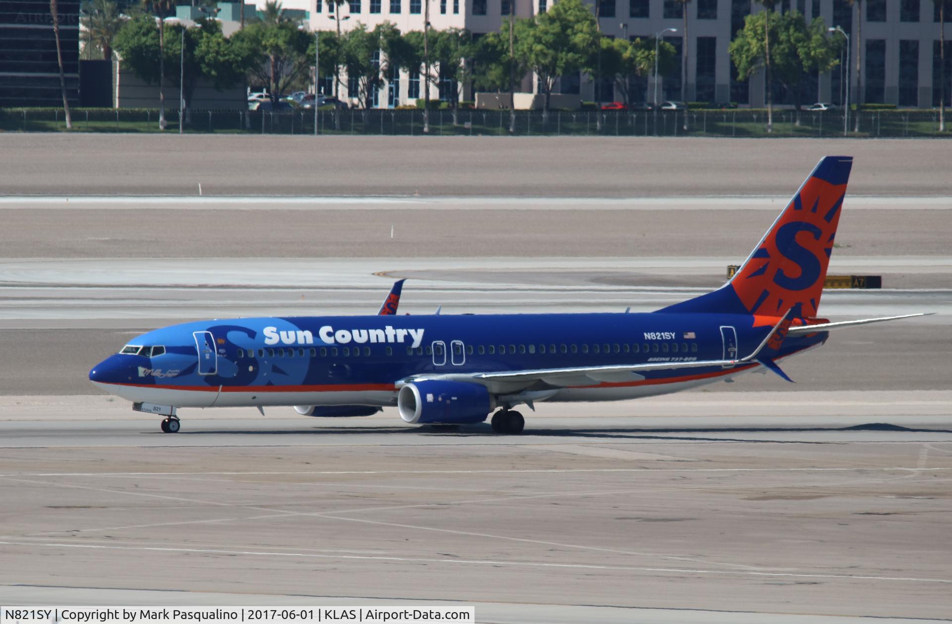 N821SY, 2014 Boeing 737-8FH C/N 39952, Boeing 737-800