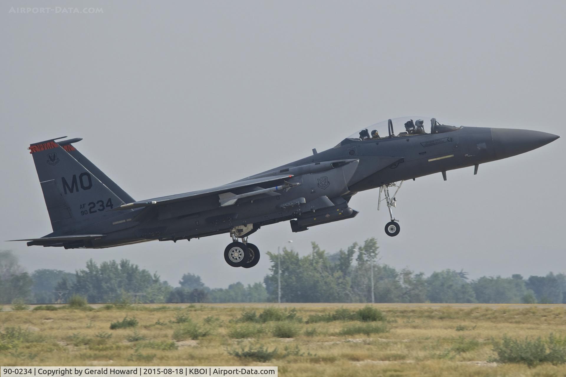 90-0234, 1990 McDonnell Douglas F-15E Strike Eagle C/N 1164/E136, Landing RWY 10R. 391st Fighter Sq. 