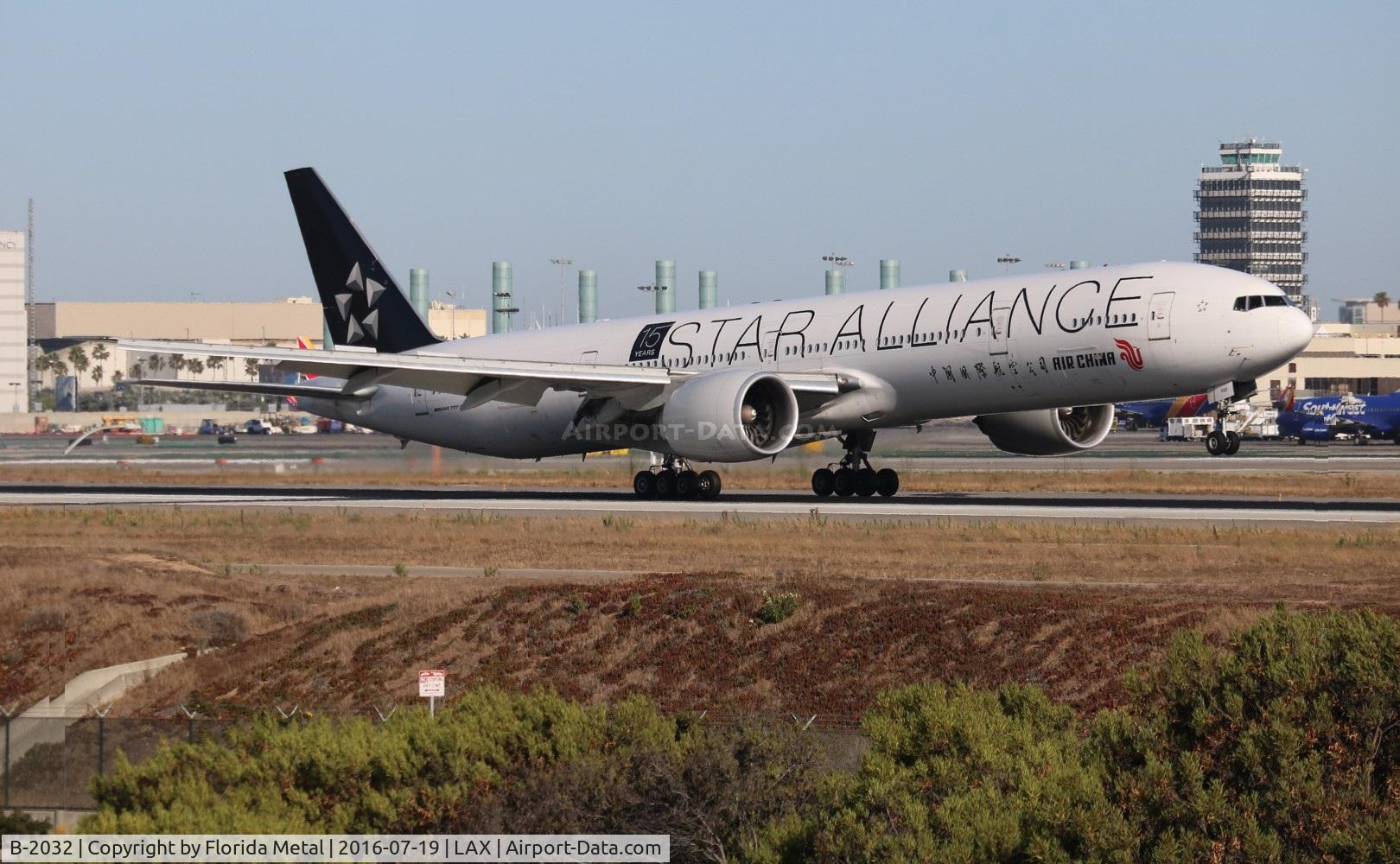 B-2032, 2012 Boeing 777-39L/ER C/N 38671, Air China Star Alliance