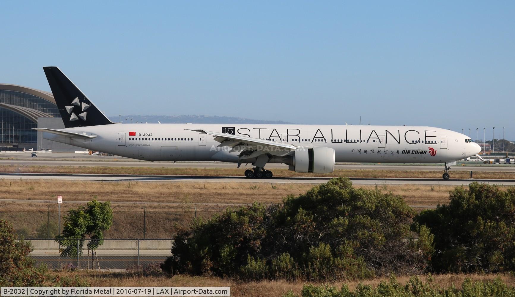 B-2032, 2012 Boeing 777-39L/ER C/N 38671, Air China Star Alliance