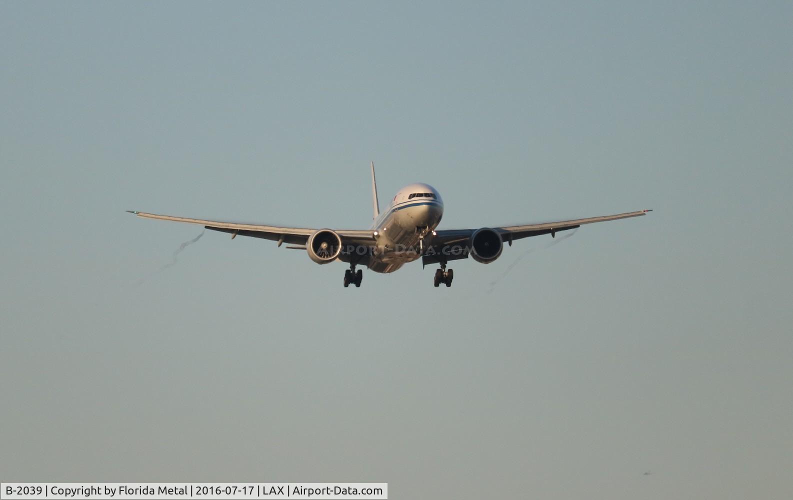 B-2039, 2013 Boeing 777-39L/ER C/N 38679, Air China