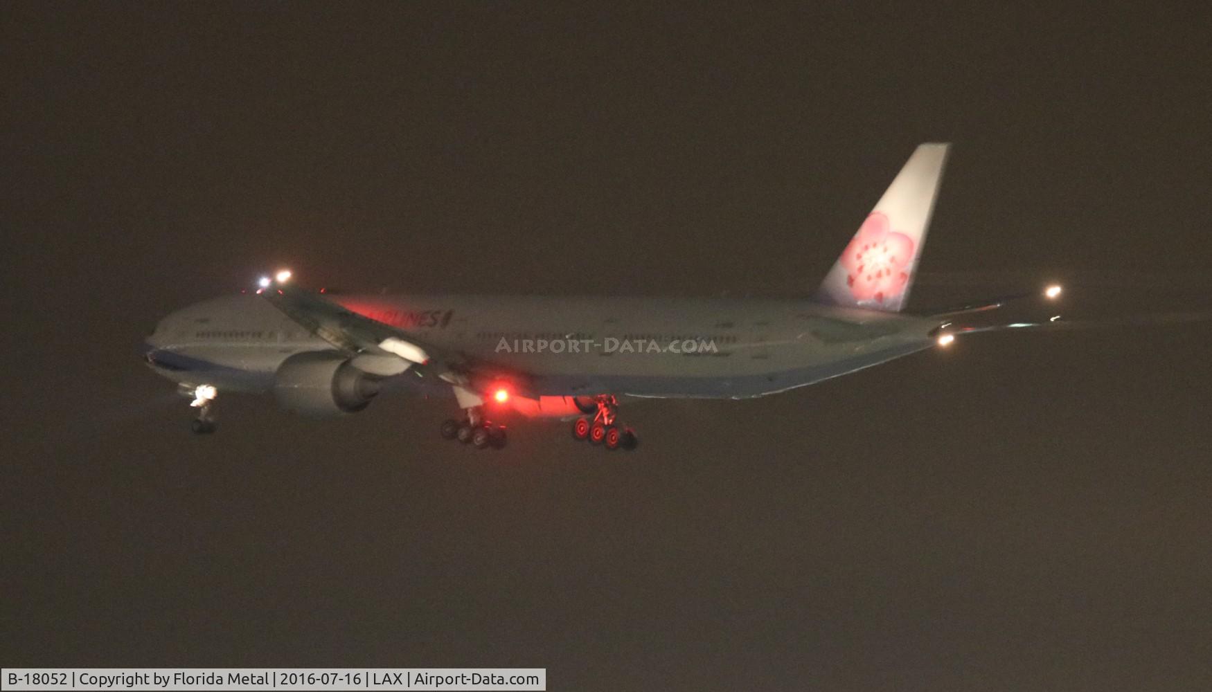 B-18052, 2014 Boeing 777-36N/ER C/N 41822, China Airlines