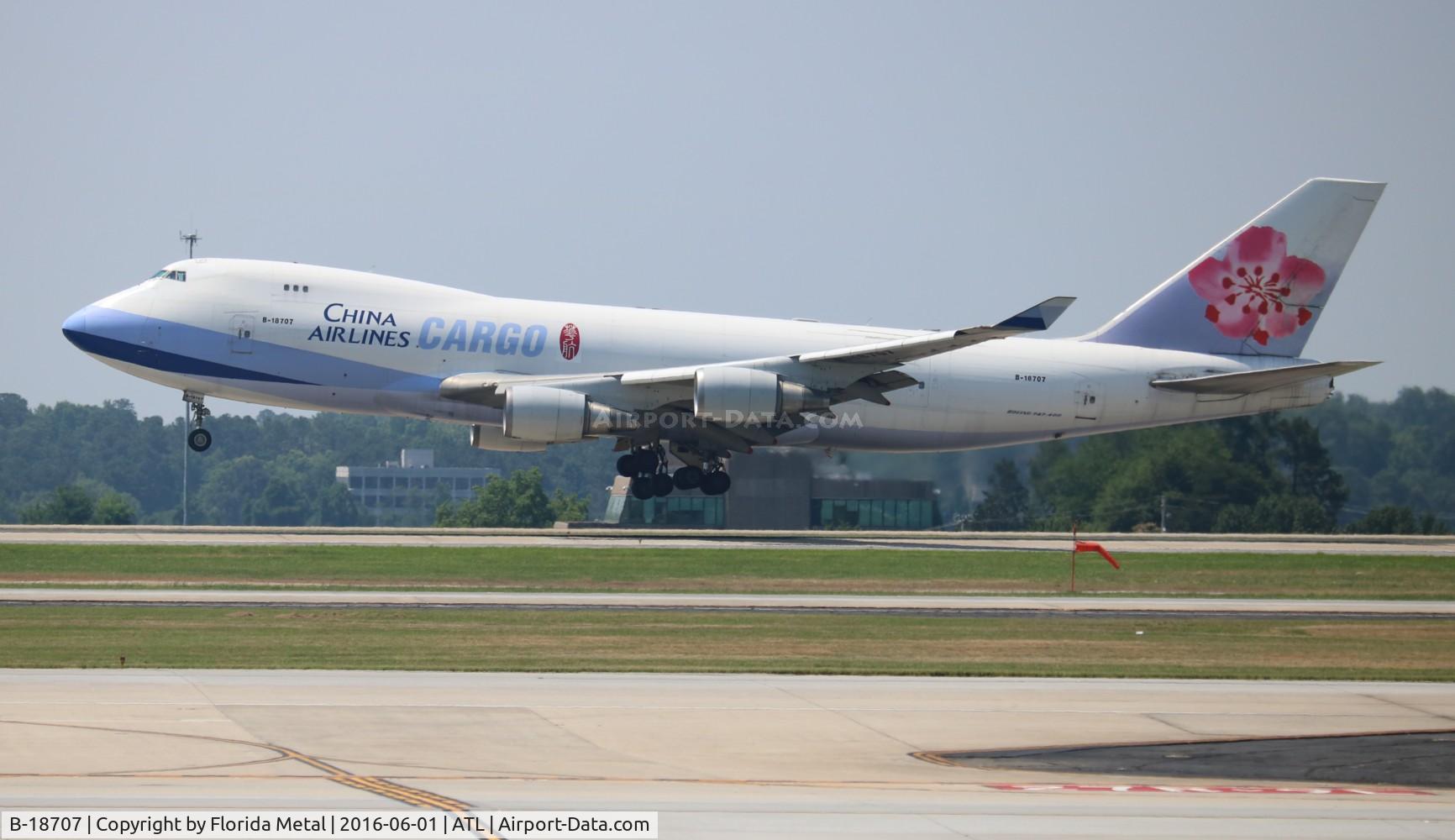 B-18707, 2001 Boeing 747-409F/SCD C/N 30764, China Airlines Cargo