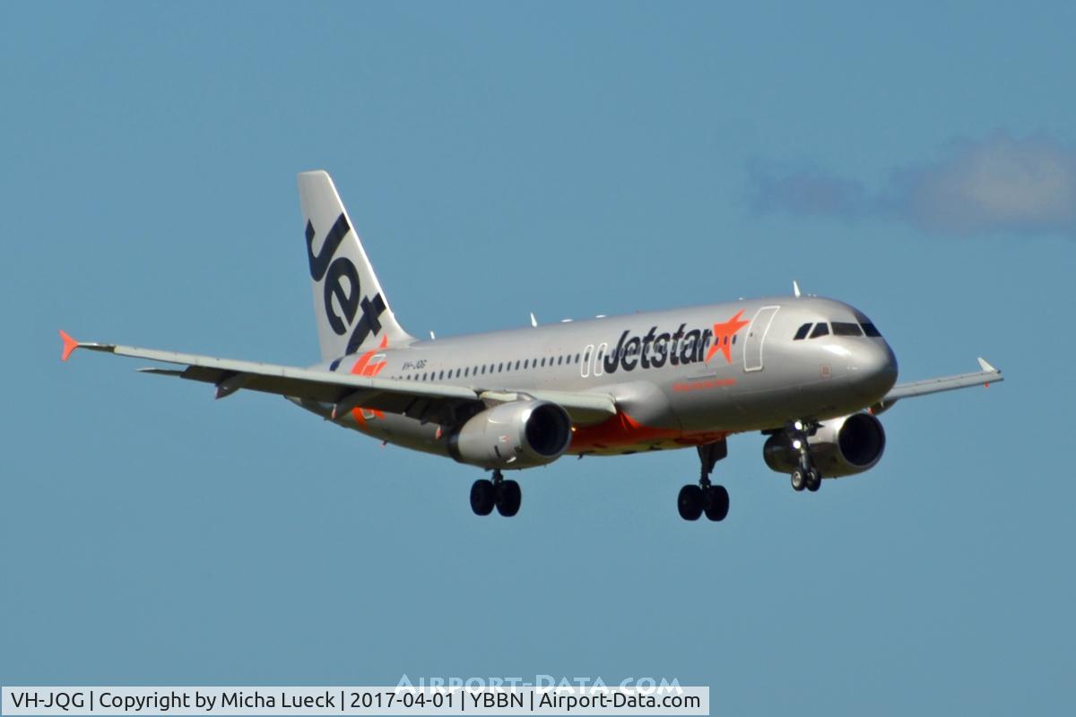 VH-JQG, 2004 Airbus A320-232 C/N 2169, At Brisbane