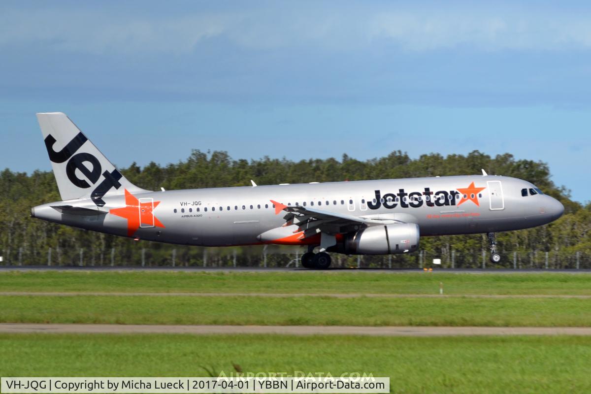 VH-JQG, 2004 Airbus A320-232 C/N 2169, At Brisbane