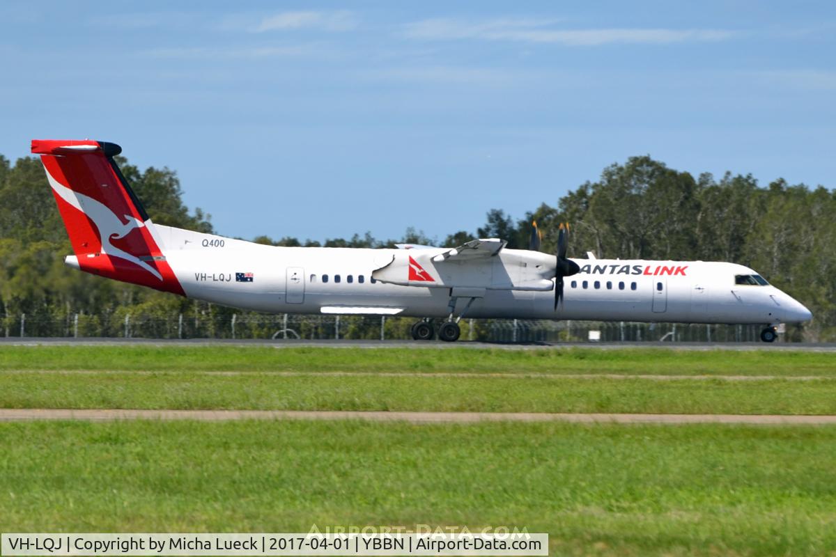 VH-LQJ, 2012 Bombardier DHC-8-402 Dash 8 C/N 4414, At Brisbane