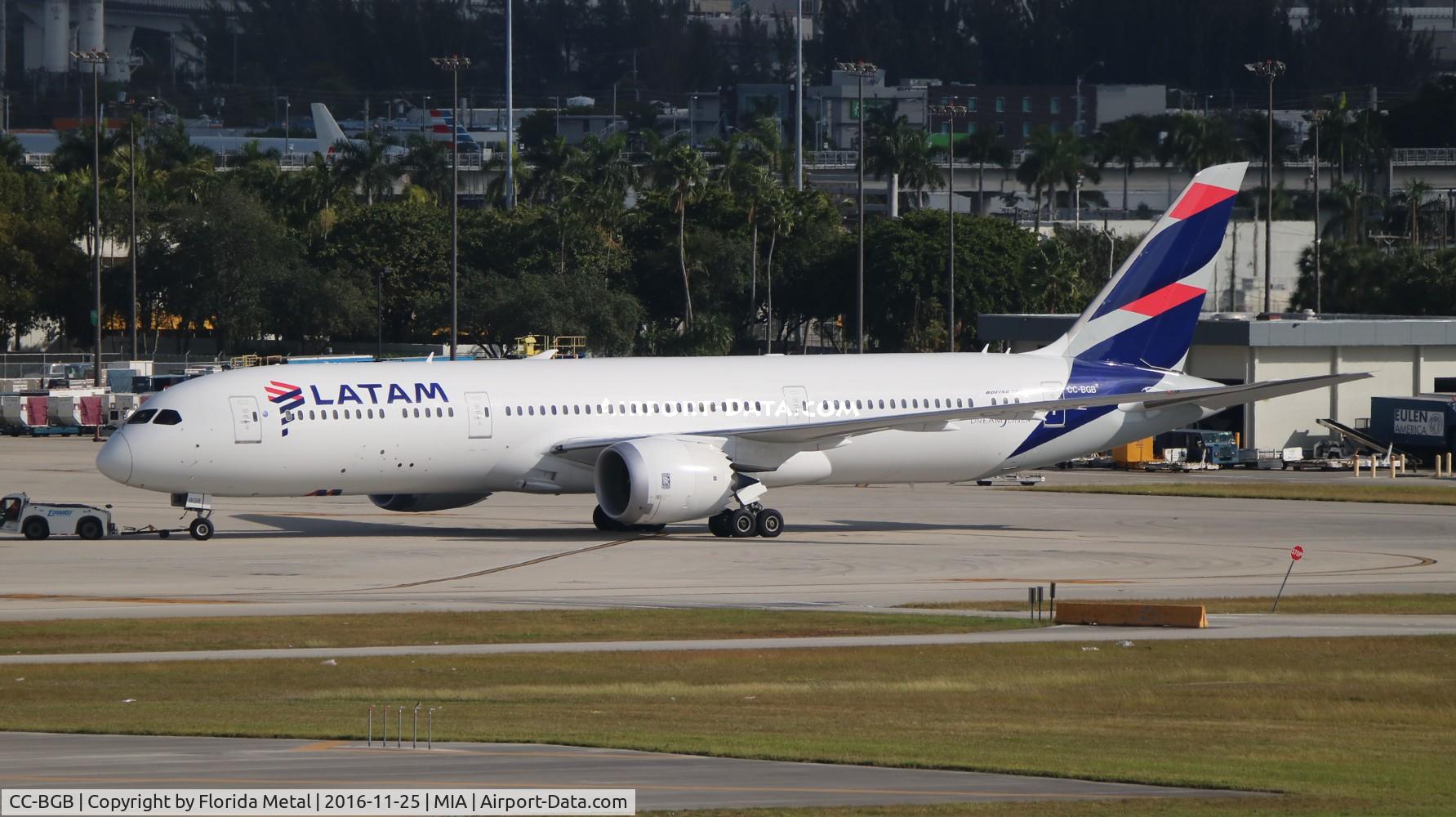 CC-BGB, 2014 Boeing 787-916 Dreamliner Dreamliner C/N 35318, LATAM 787-9
