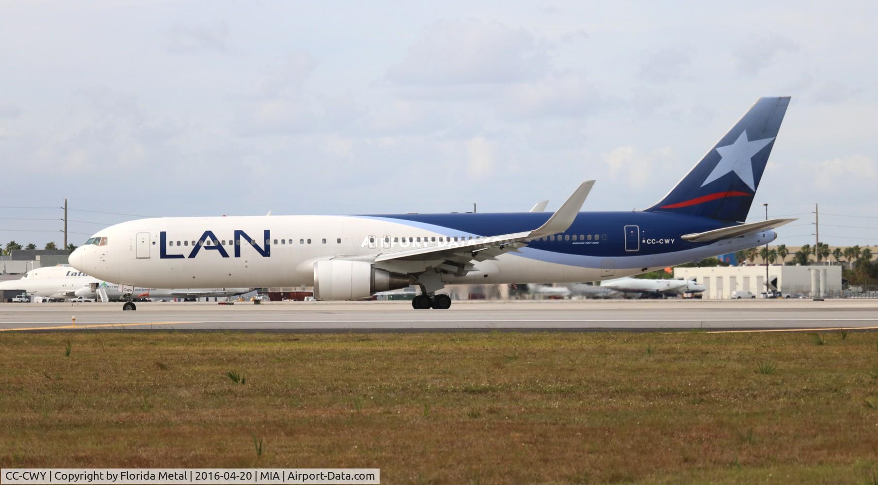 CC-CWY, 2007 Boeing 767-316/ER C/N 35231, LAN 767-300