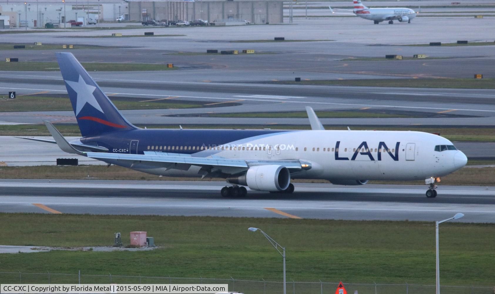 CC-CXC, Boeing 767-316/ER C/N 36710/962, LAN 767-300