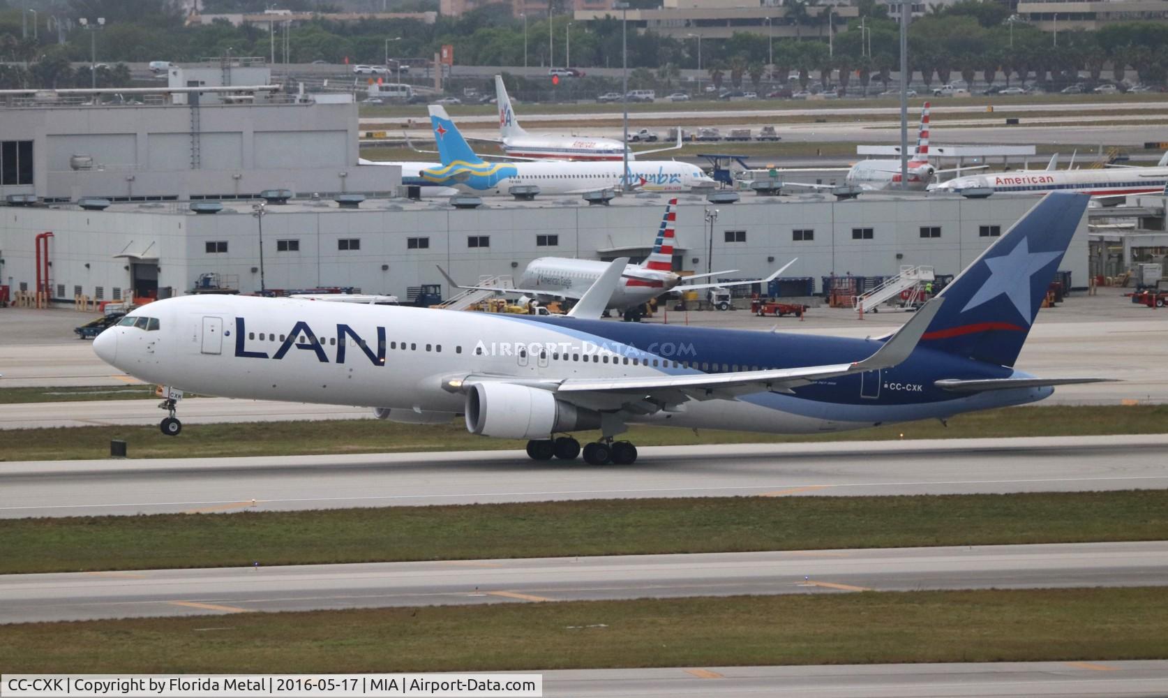CC-CXK, 2010 Boeing 767-316/ER C/N 37802, LAN 767-300