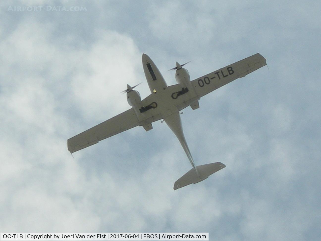 OO-TLB, 2007 Diamond DA-42 Twin Star C/N 42.230, Moments before touchdown rwy 26
