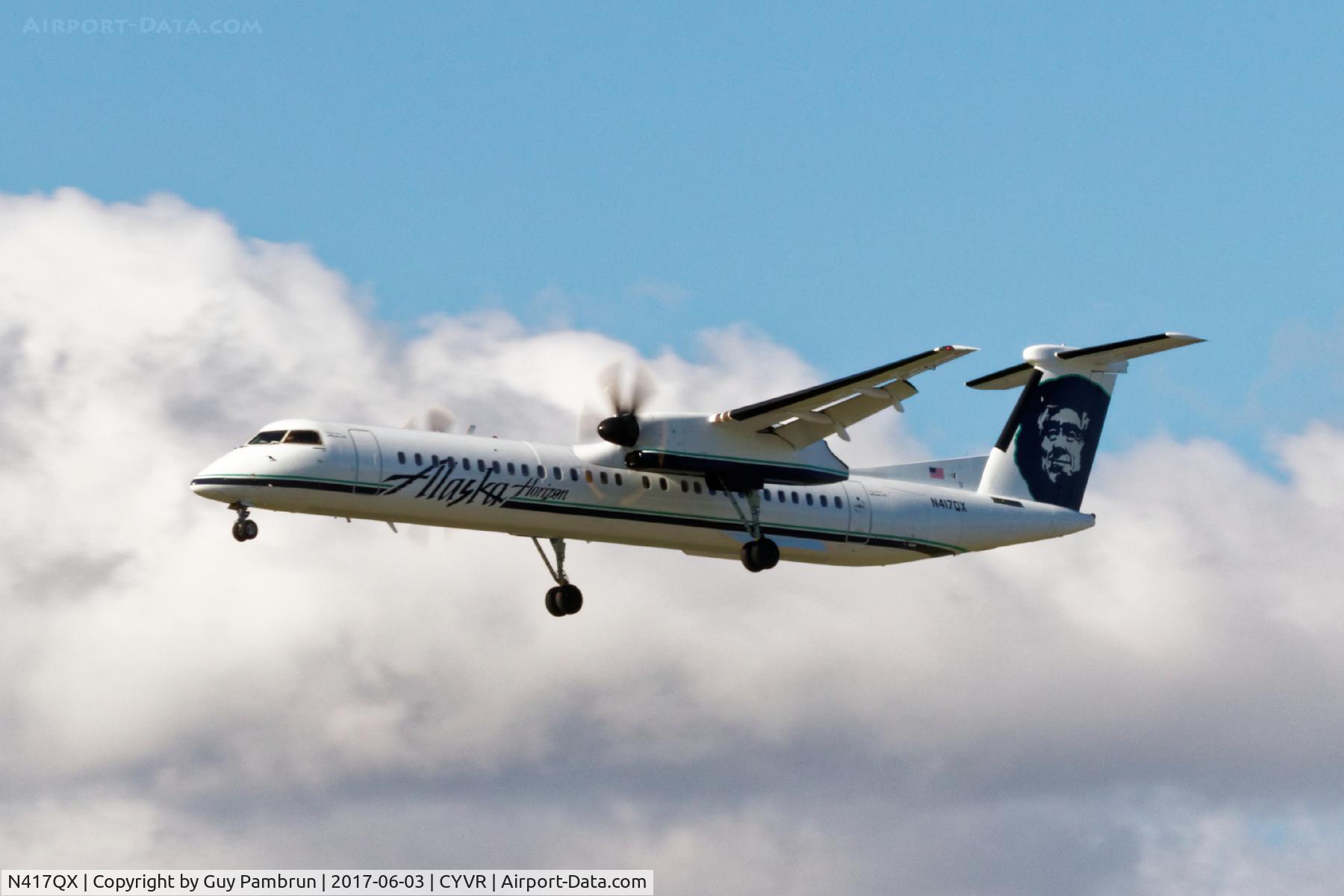 N417QX, 2004 De Havilland Canada DHC-8-402 Dash 8 C/N 4086, Landing