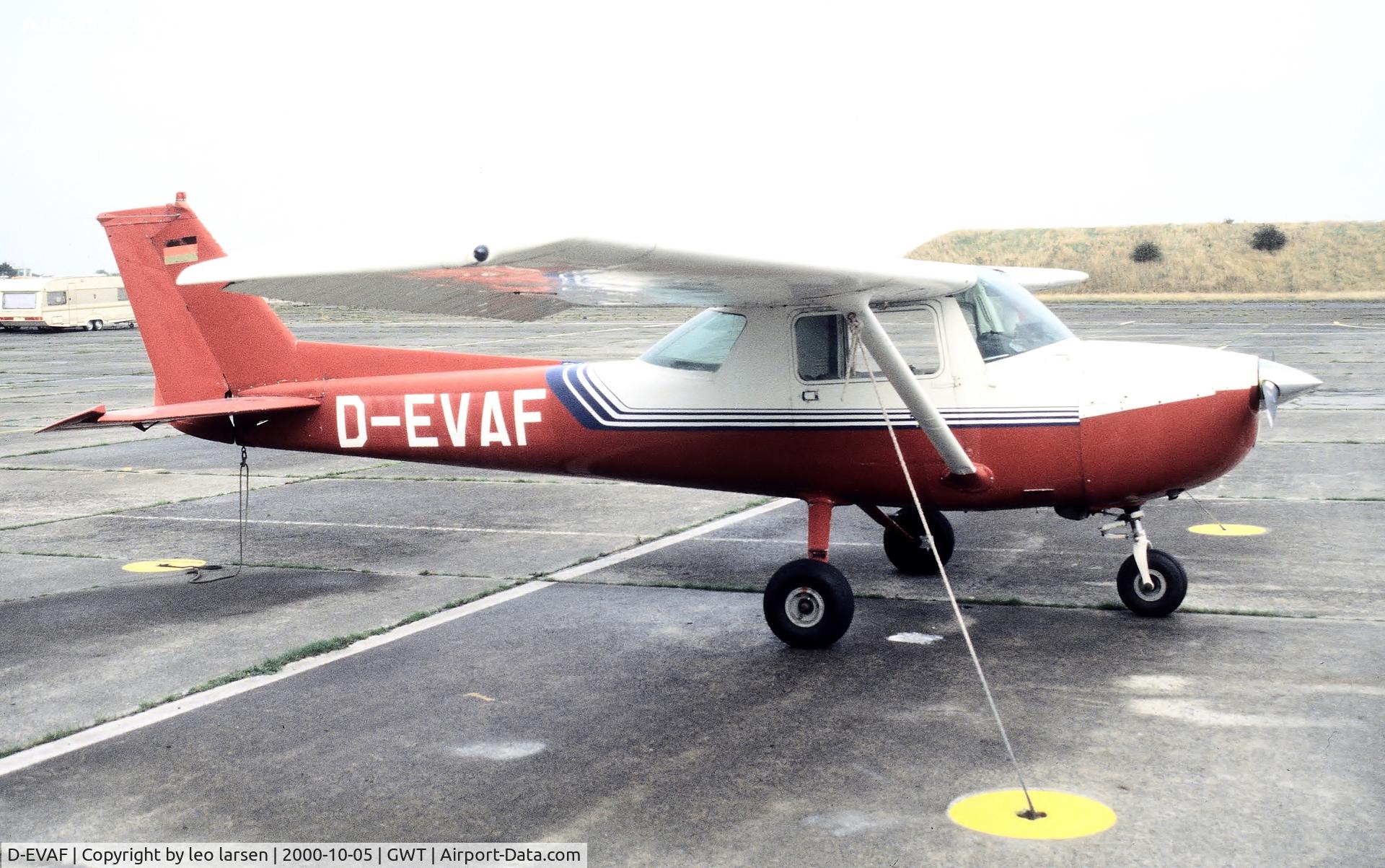 D-EVAF, Cessna 150L C/N 73798, Sylt Westerland 5.10.00