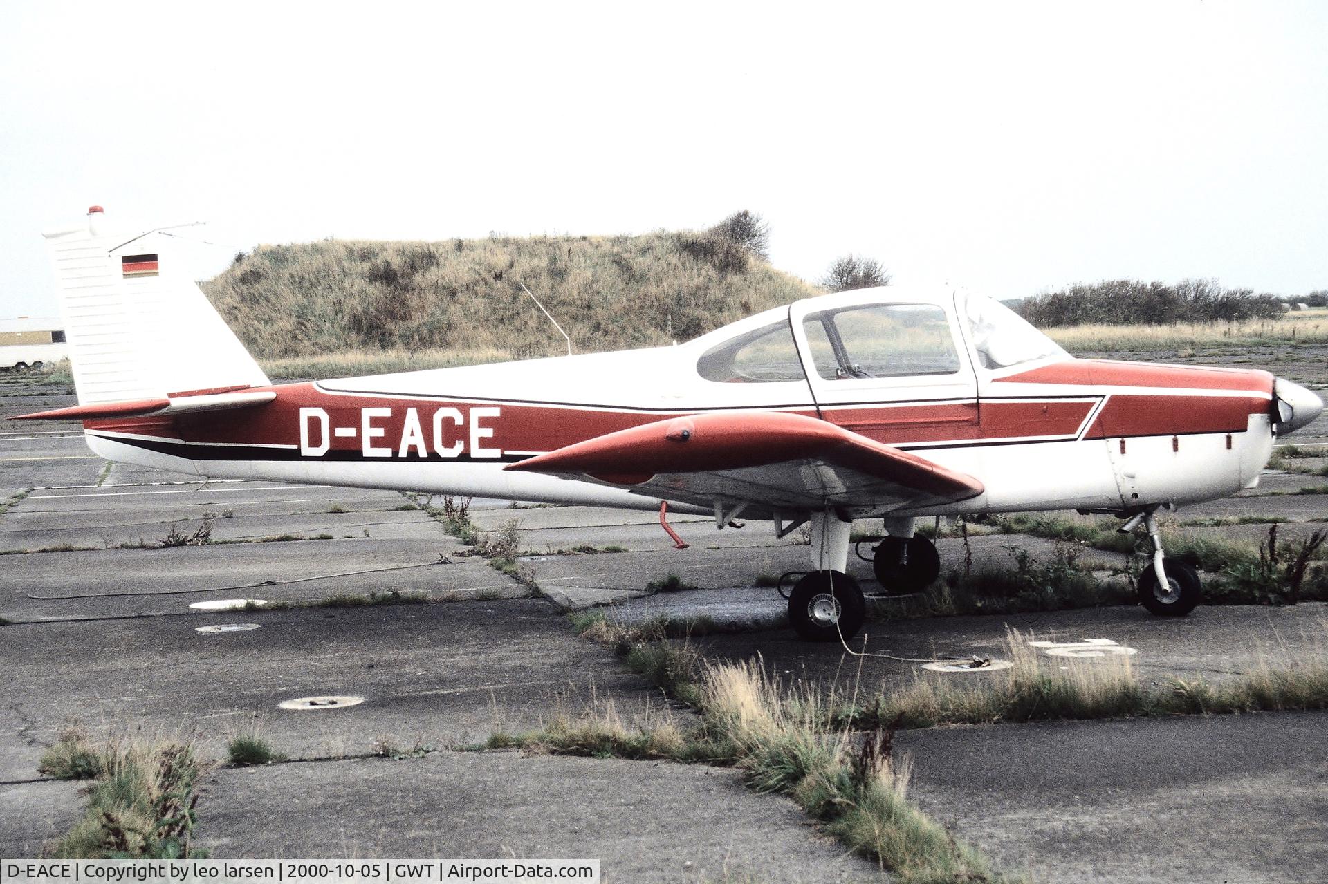 D-EACE, Fuji FA-200-160 Aero Subaru C/N FA-200-131, Sylt Westerland 5.10.00