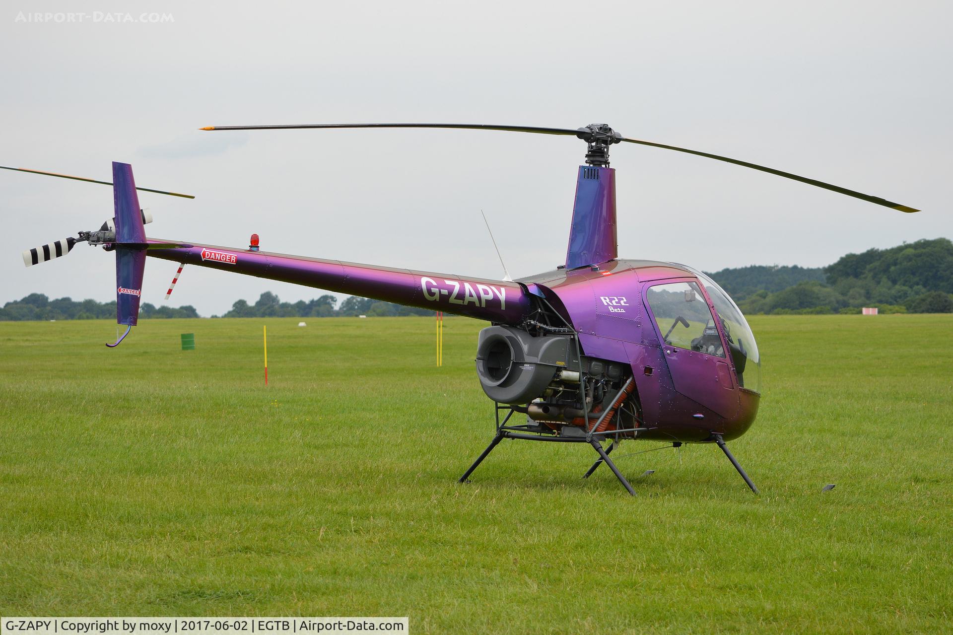 G-ZAPY, 1988 Robinson R22 Beta C/N 0788, Robinson R22 Beta at Wycombe Air Park.