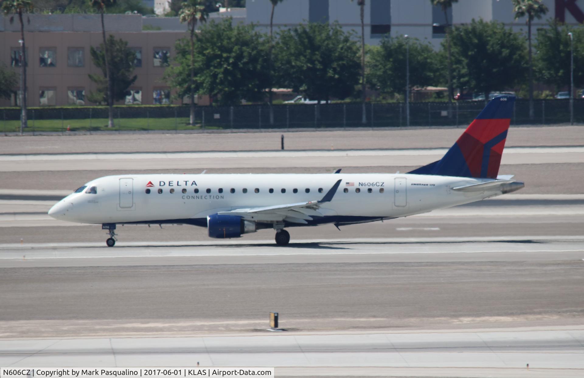 N606CZ, 2007 Embraer 175LR (ERJ-170-200LR) C/N 17000188, ERJ 170-200 LR