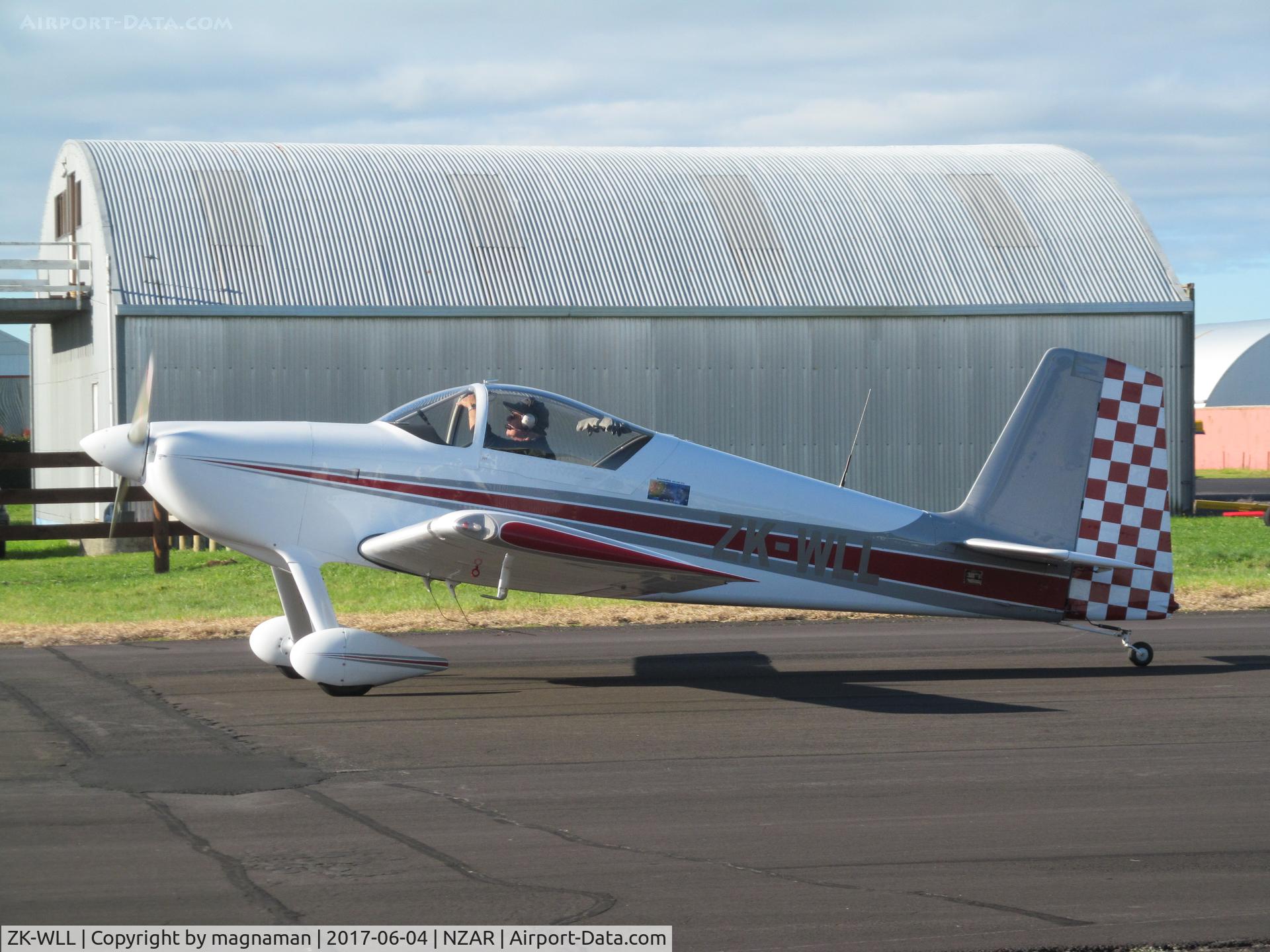 ZK-WLL, Vans RV-7 C/N 71005, going out