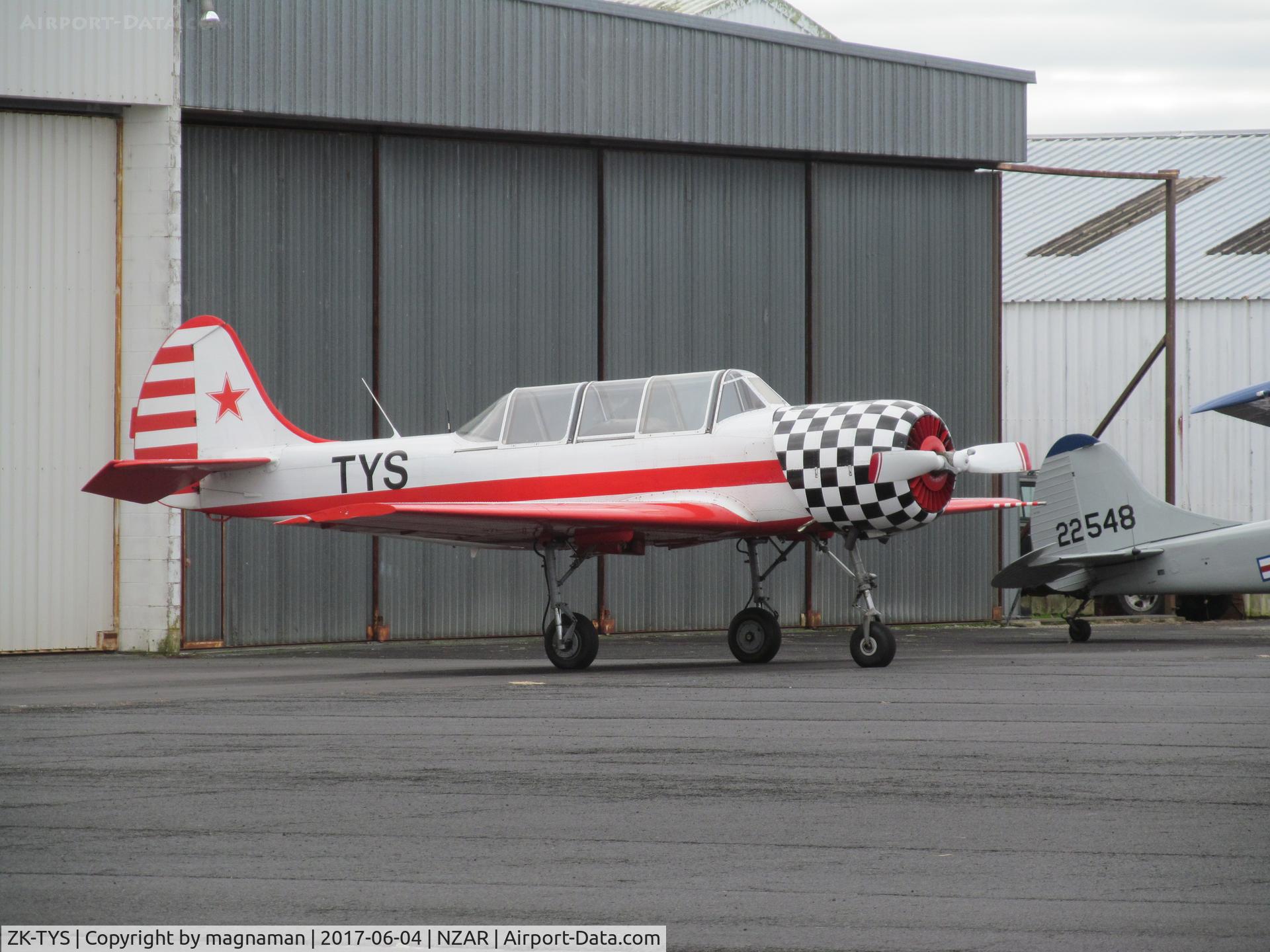 ZK-TYS, Yakovlev Yak-52 C/N 822809, at open day event