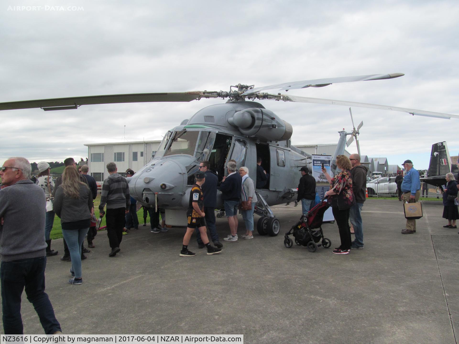 NZ3616, Kaman Super Seasprite C/N 166, at open day