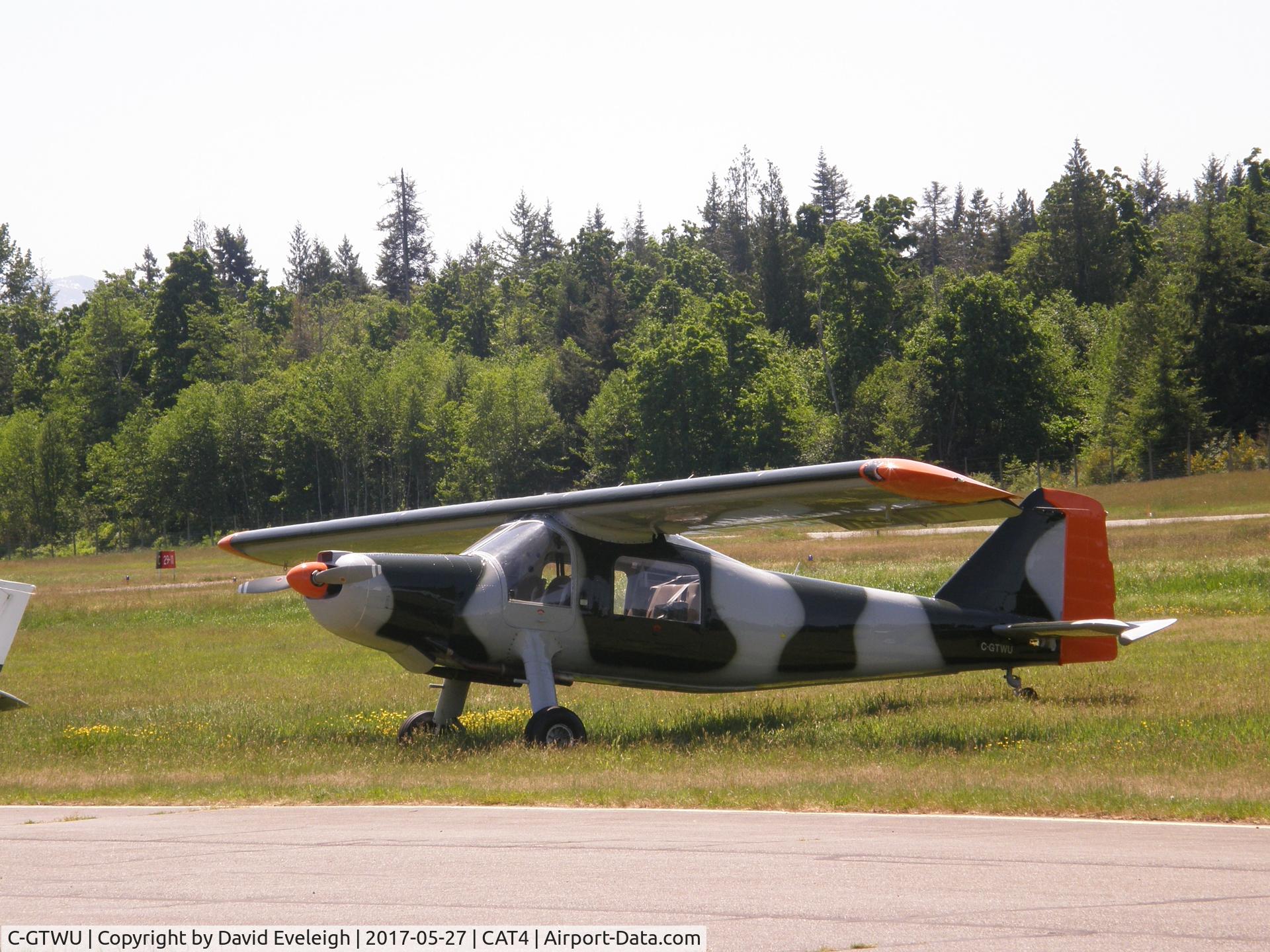 C-GTWU, Dornier Do-27B-2 C/N 105, Located in front of 893 Beaufort Air Cadet Squadron, CAT4 Qualicum Beach