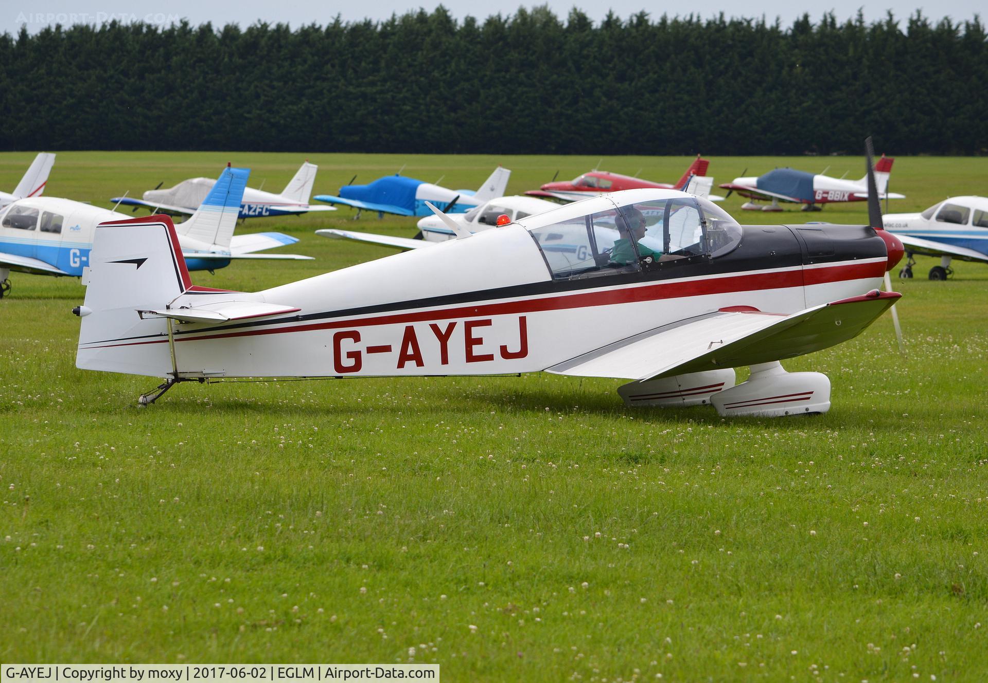 G-AYEJ, 1961 SAN Jodel DR-1050 Ambassadeur C/N 253, Jodel DR-1050 Ambassadeur at White Waltham.