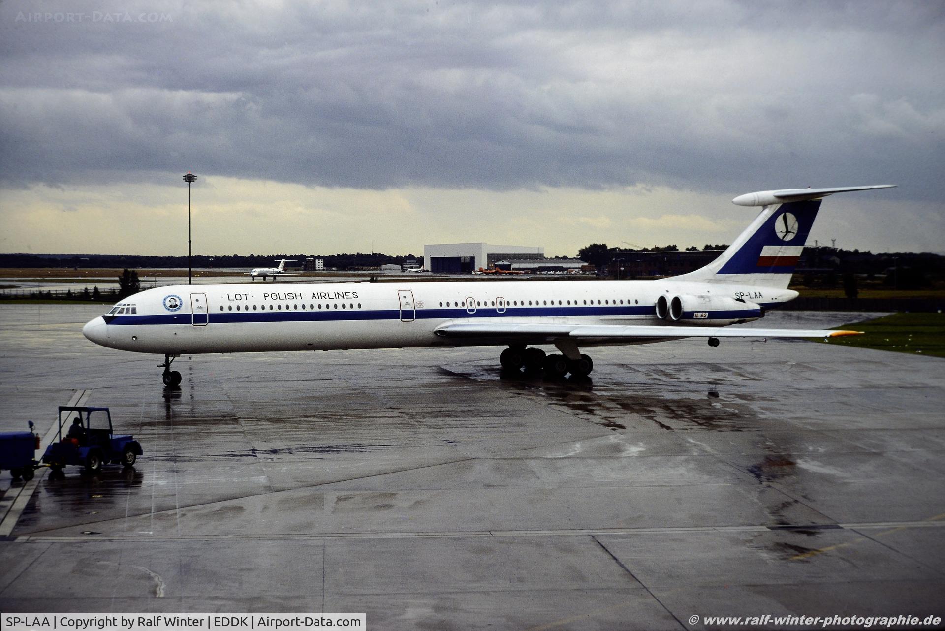 SP-LAA, 1971 Ilyushin Il-62 C/N 11004, Ilyushin Il-62 - LOT Polskie Linie Lotnicze Polish Airlines 'Nikolaj Kopernik' - 11004 - SP-LAA - 09.1978 - CGN
