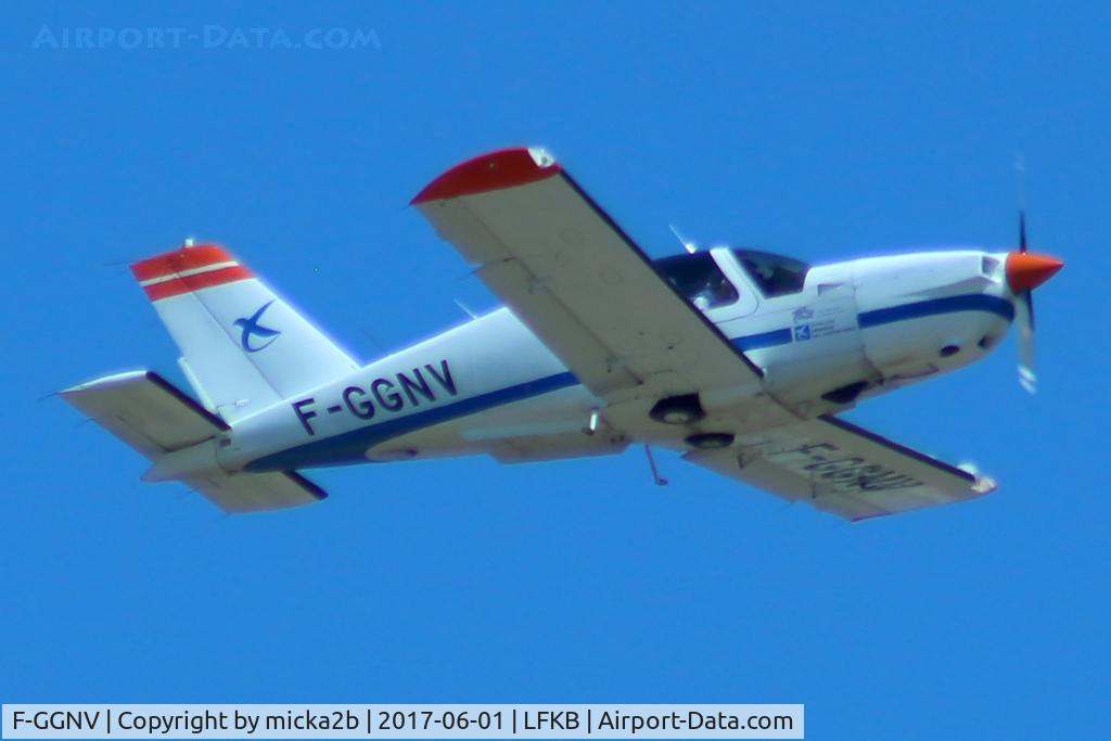 F-GGNV, Socata TB-20 C/N 1286, Take off