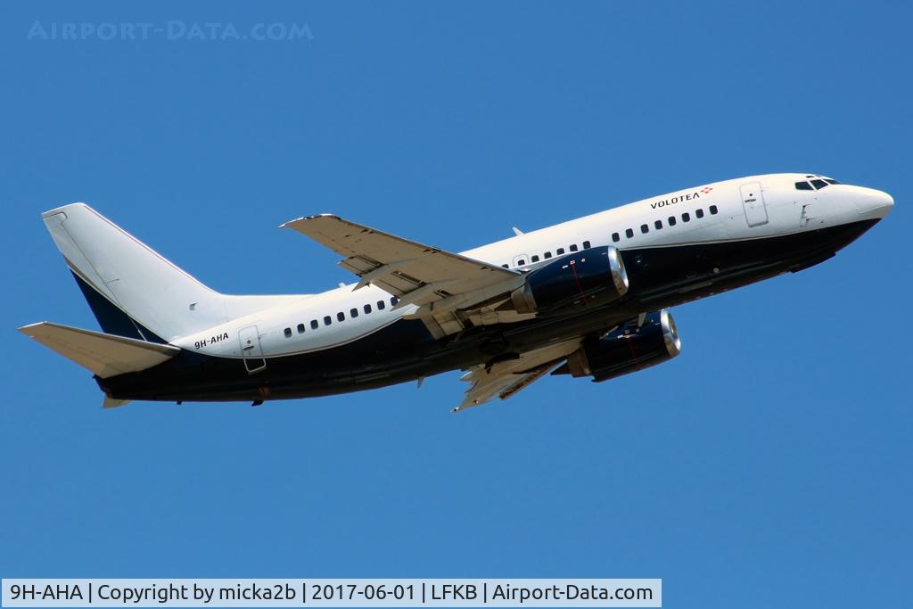 9H-AHA, 1991 Boeing 737-505 C/N 24647, Take off