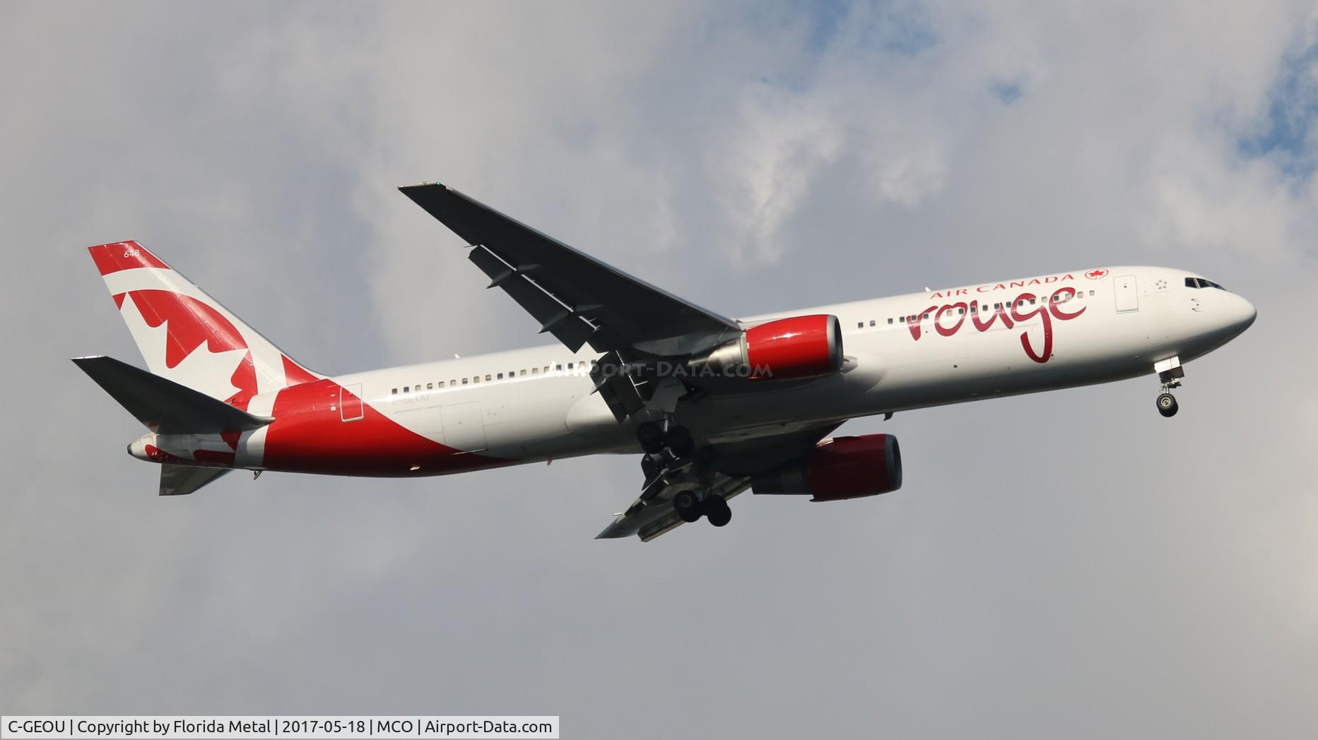 C-GEOU, 1999 Boeing 767-375 C/N 30108, Rouge