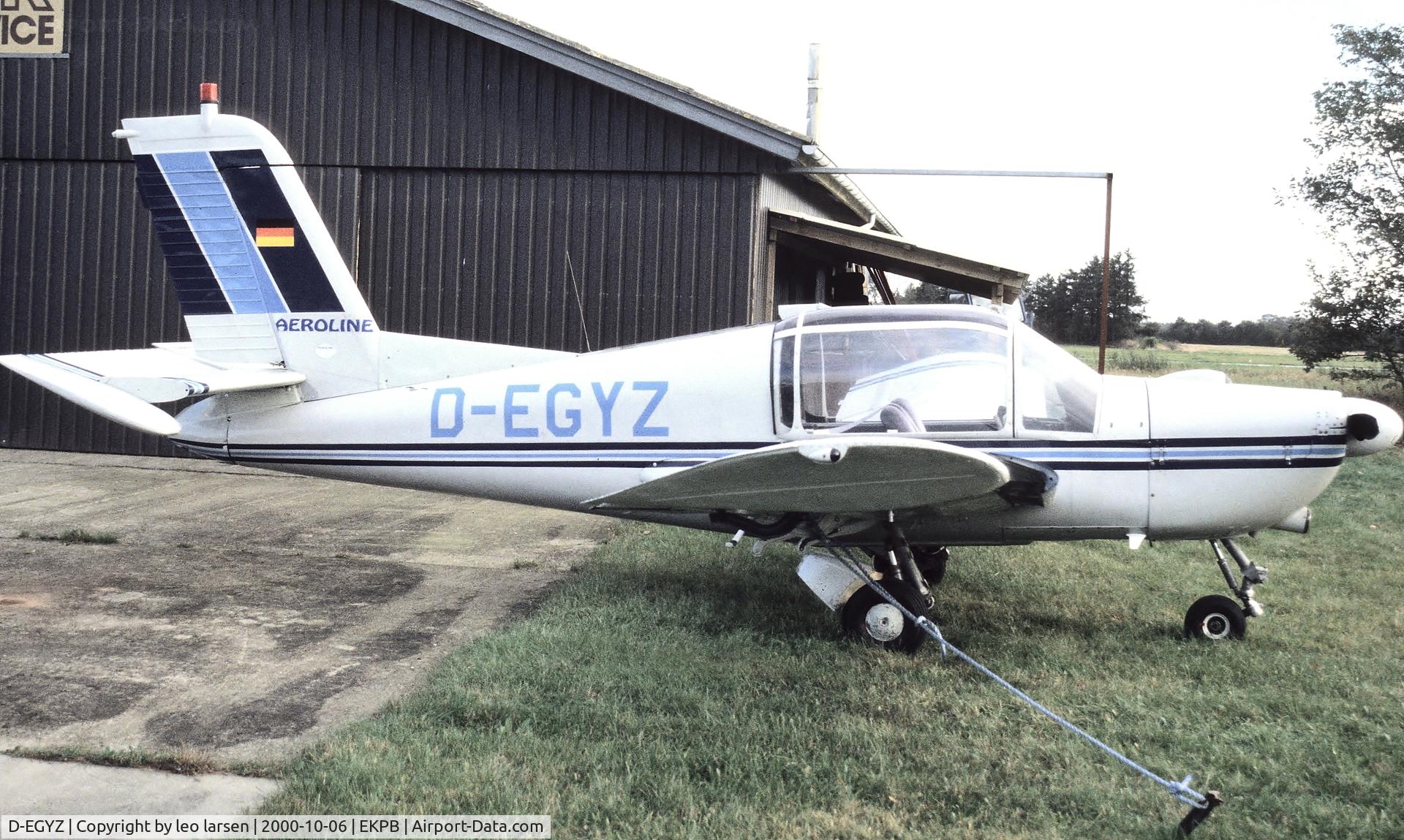 D-EGYZ, Socata MS-893A Rallye Commodore 180 C/N 10615, Padboorg 6.10.00