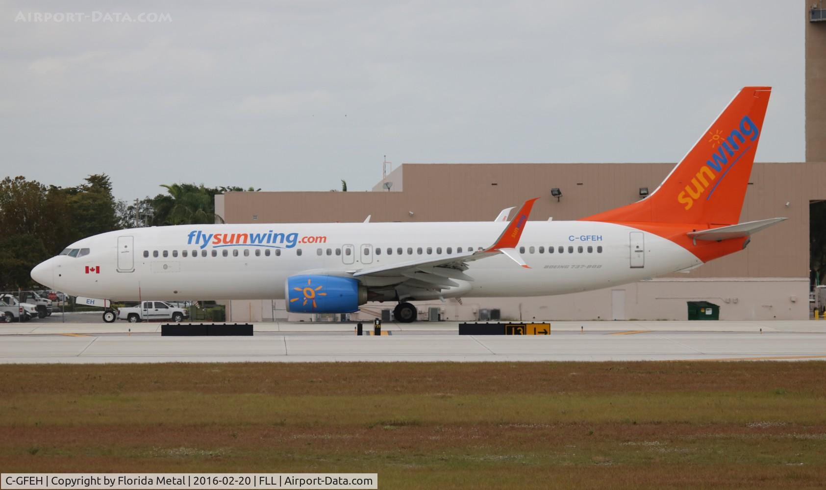 C-GFEH, 2015 Boeing 737-8GS C/N 41608, Sunwing