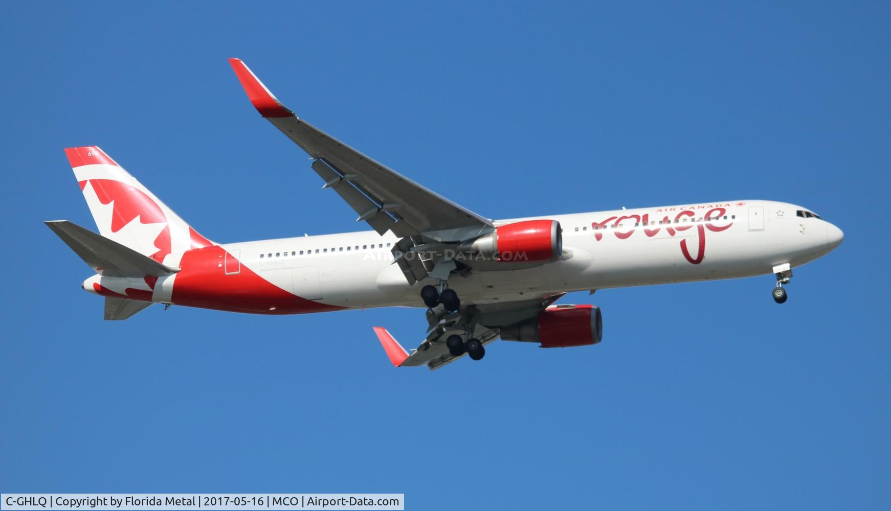 C-GHLQ, 2001 Boeing 767-333/ER C/N 30846, Rouge