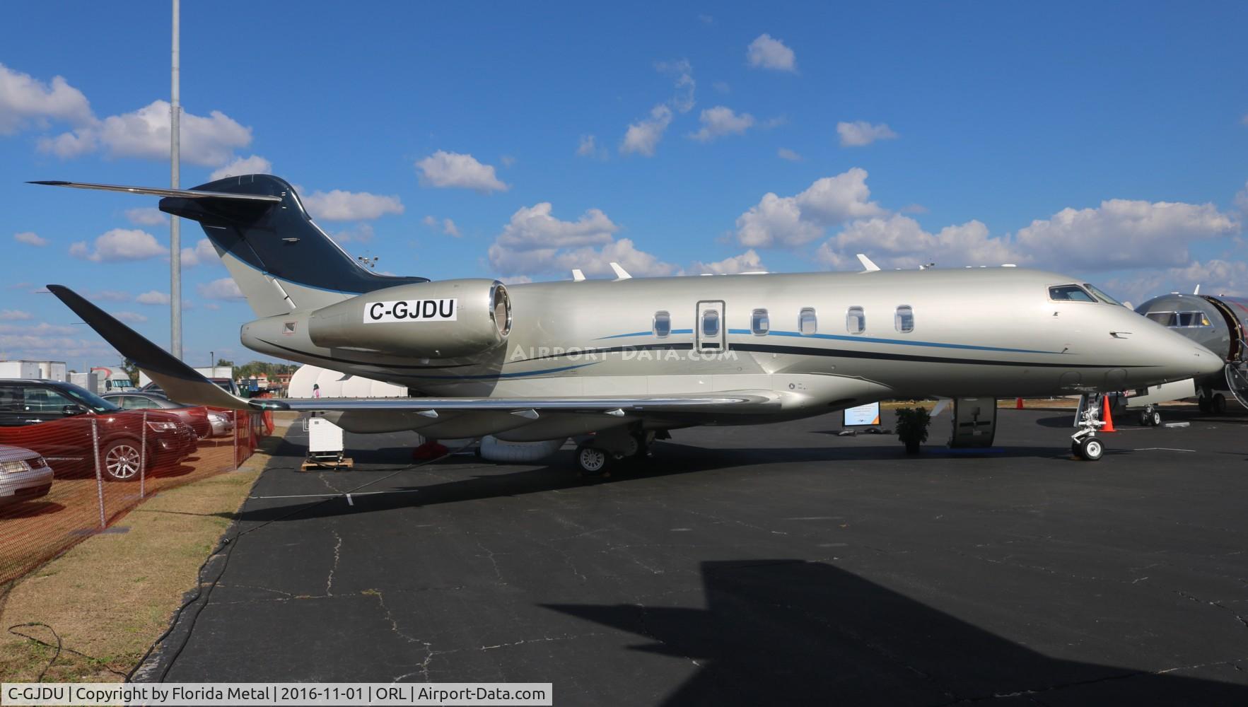 C-GJDU, 2015 Bombardier Challenger 350 (BD-100-1A10) C/N 20519, Challenger 350