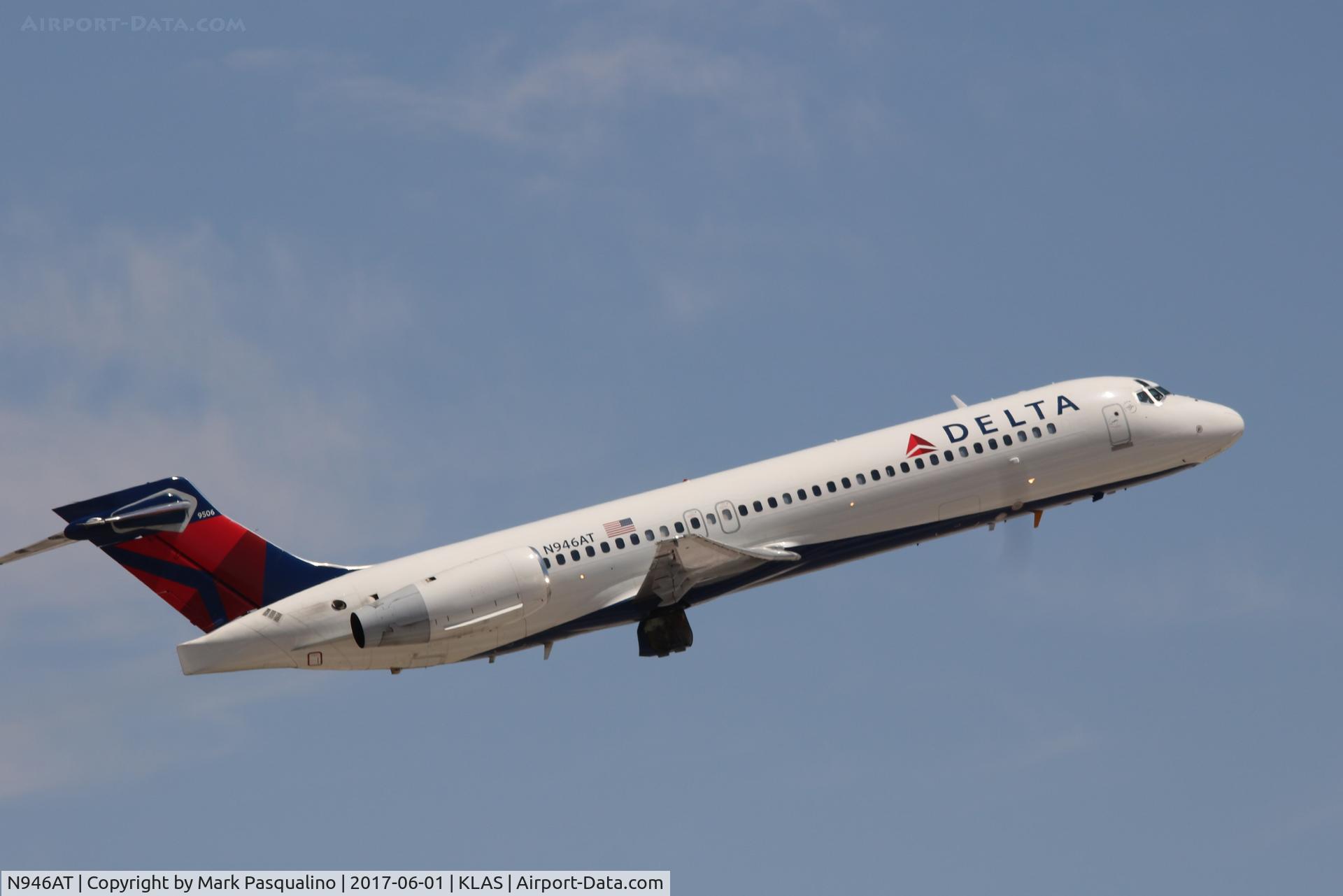 N946AT, 1999 Boeing 717-200 C/N 55009, Boeing 717-200